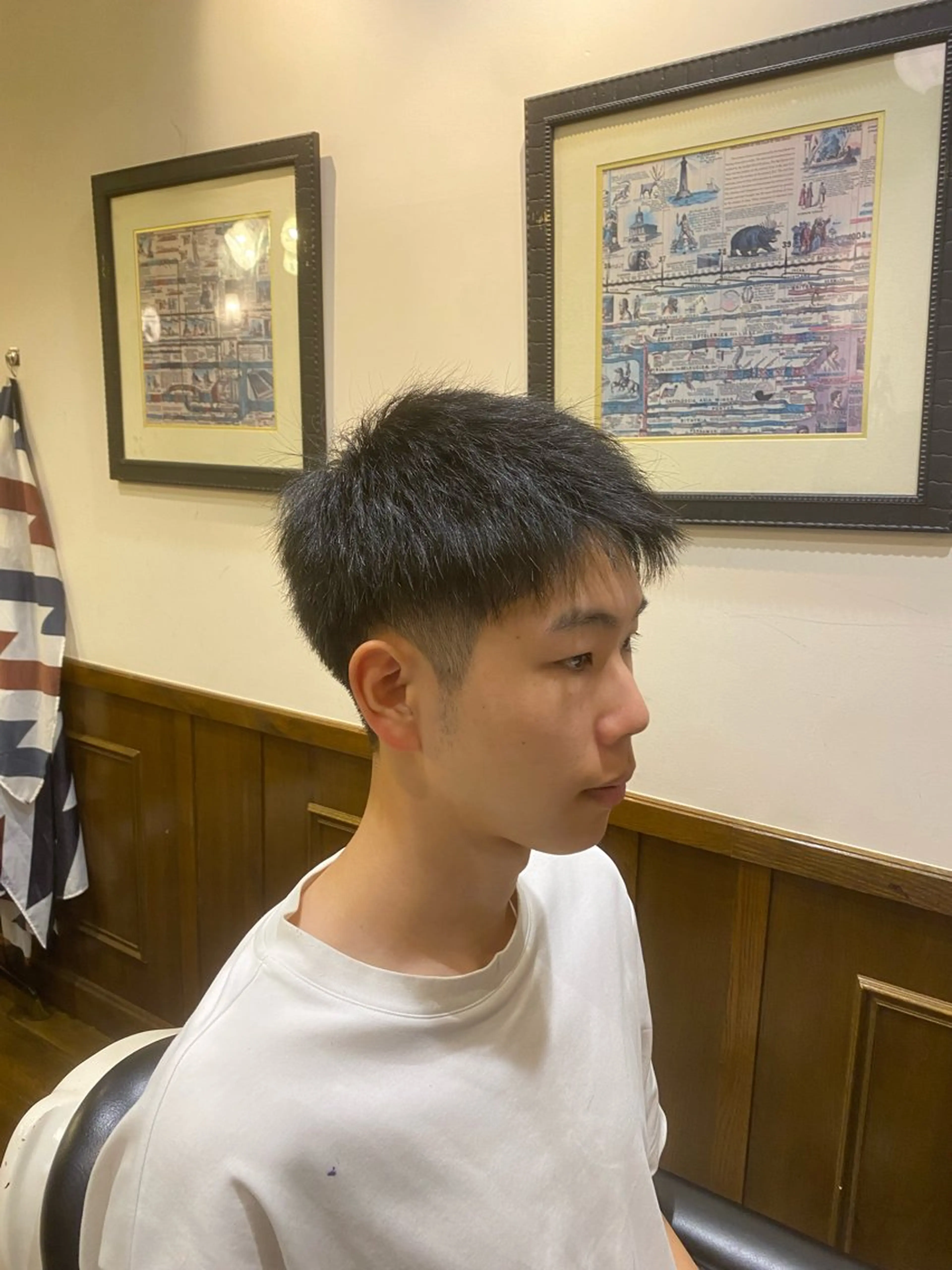 ショート 對馬 虎太郎のヘアスタイル