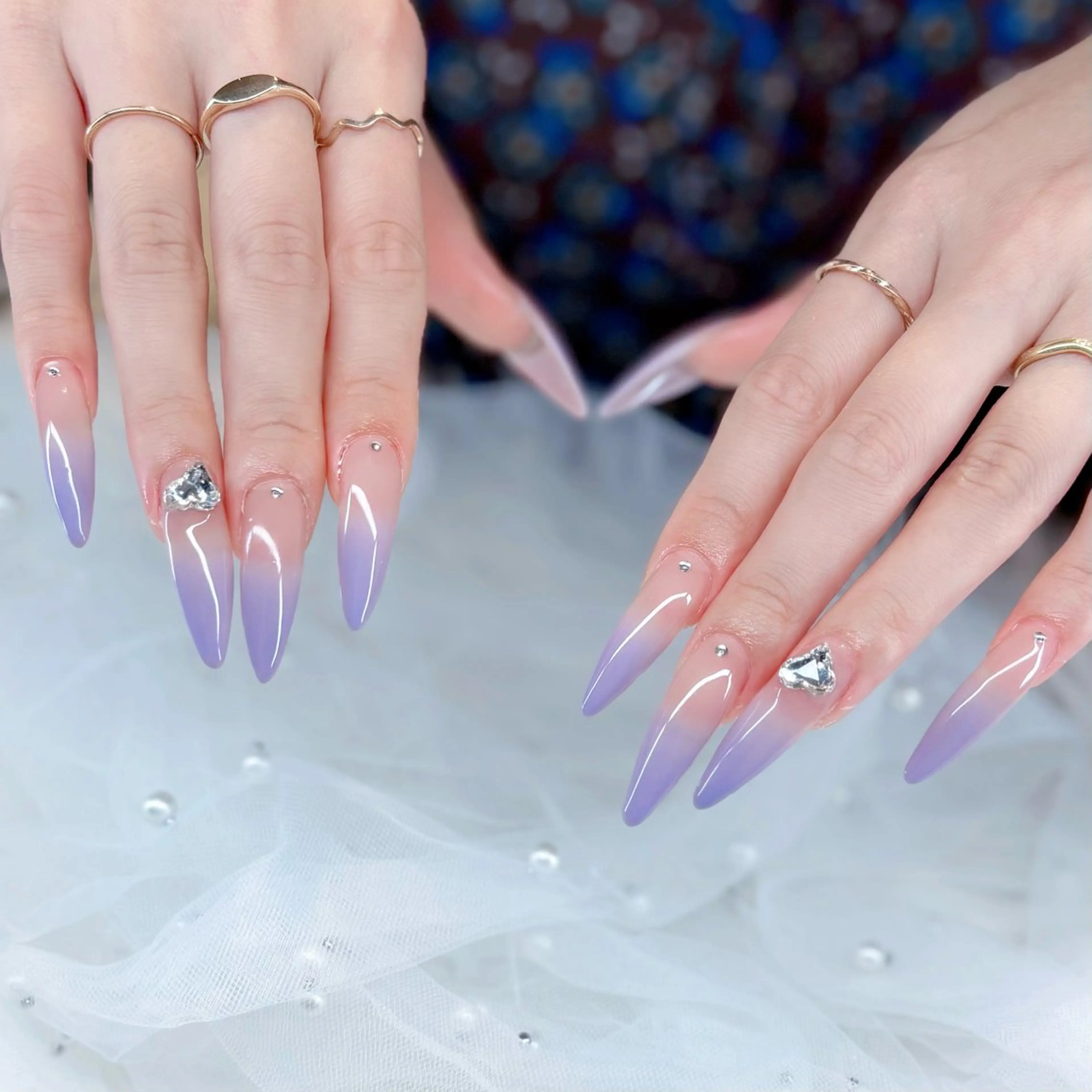 ネイル グラデーション ハート ロングネイル シンプルネイル ワンホンネイル Keli Nail 難波のネイルデザイン