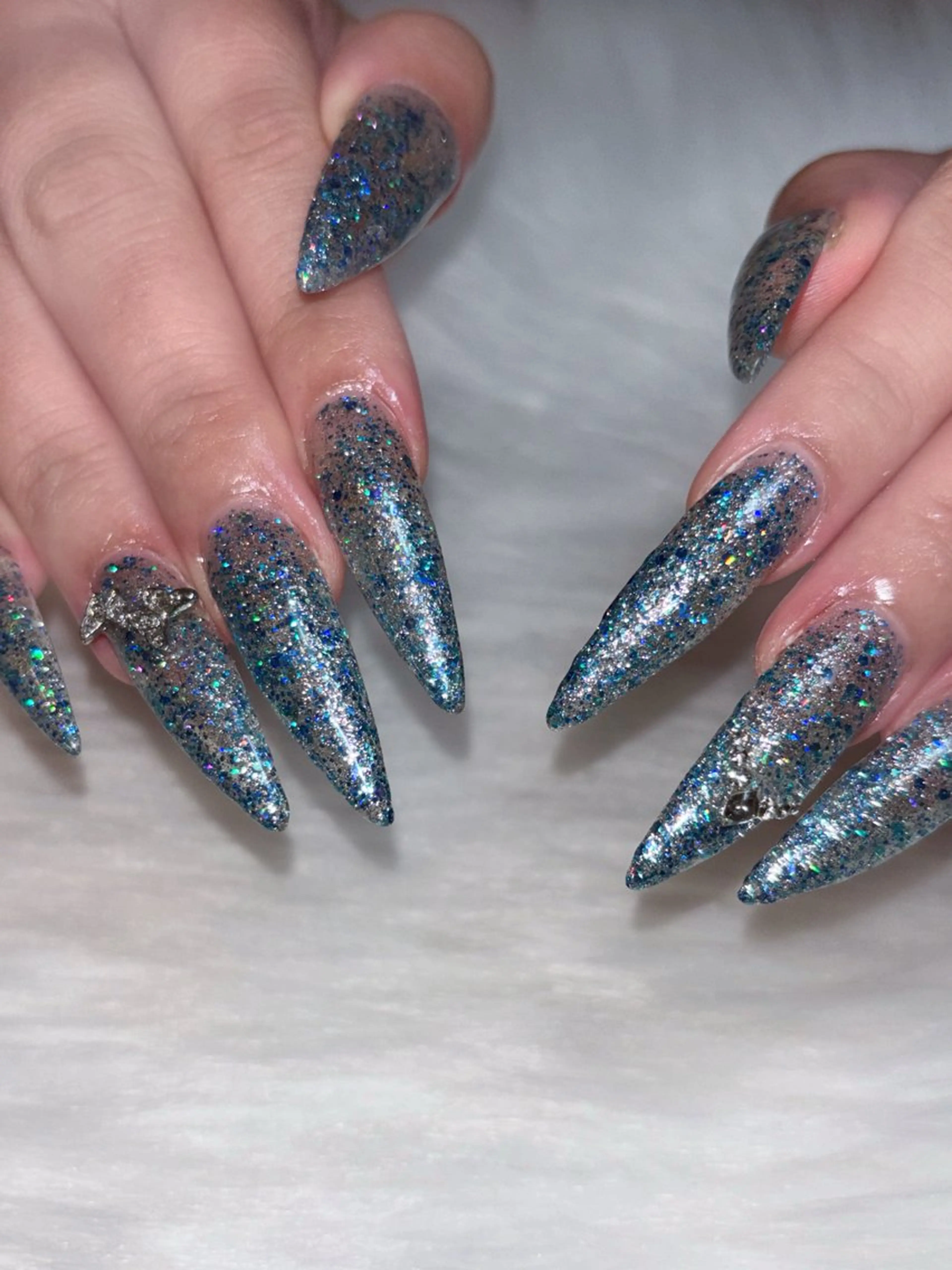 ネイル 名古屋ワンホンネイル 沙理亜のネイルデザイン