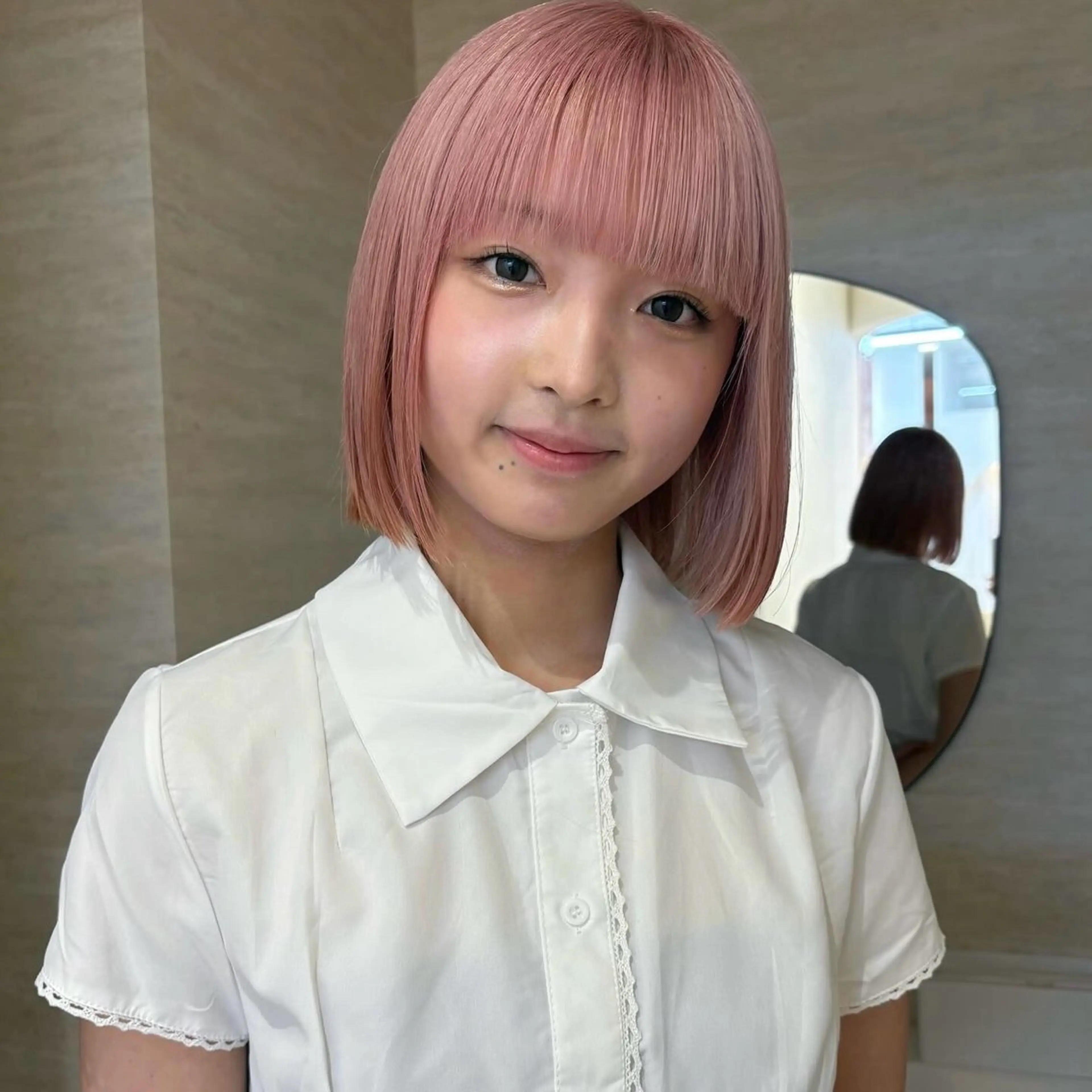 ショート カラー ピンクカラー ホワイトピンク カット ヘアカラー トリートメント ブリーチ/韓国 💫ひなた💫のヘアスタイル