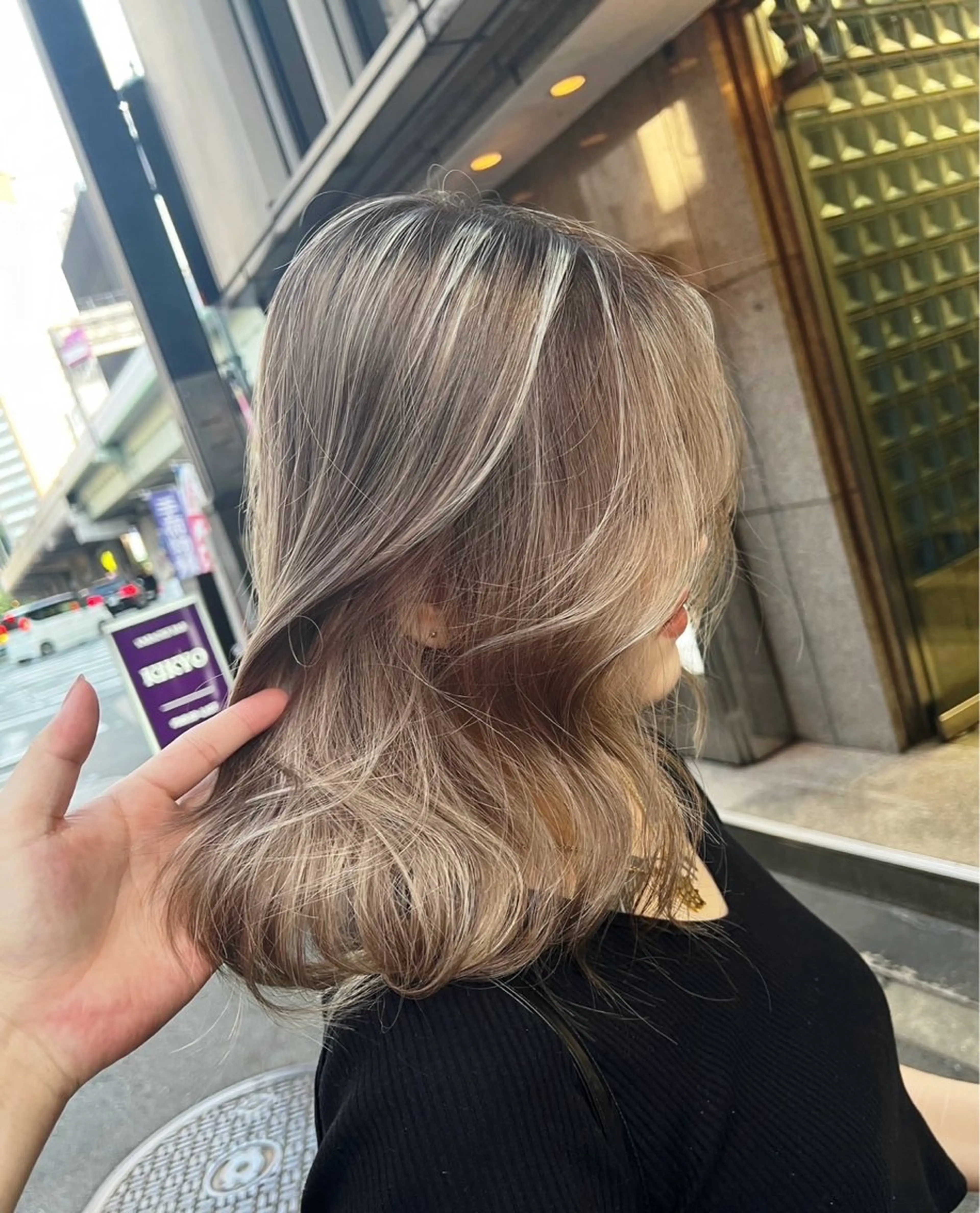 ミディアム カラー ベージュカラー ハイライトカラー ハイライト ヘアカラー トリートメント 指名数No.1 /NAOYAのヘアスタイル