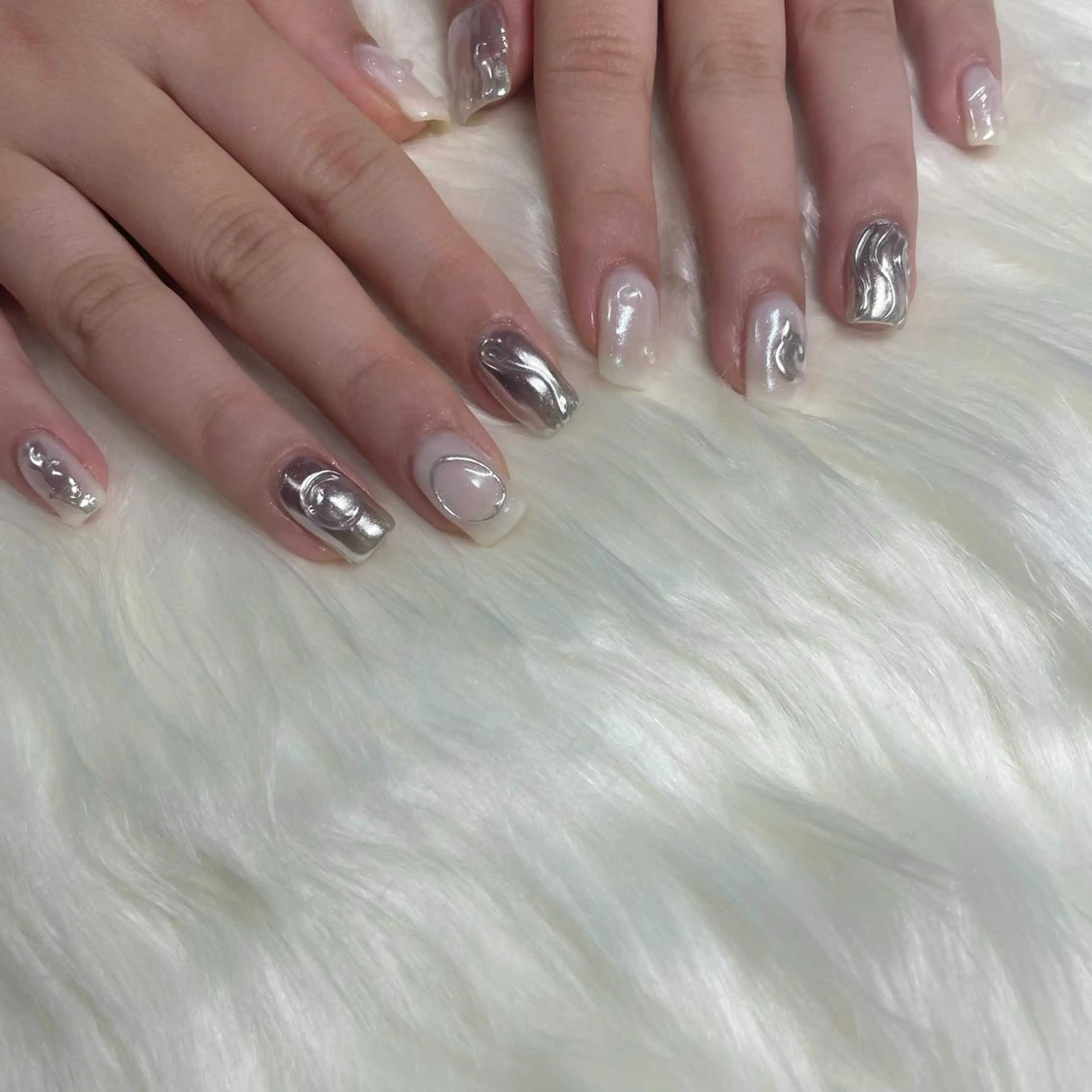 ネイル Sii nail 🤍SAKIのネイルデザイン