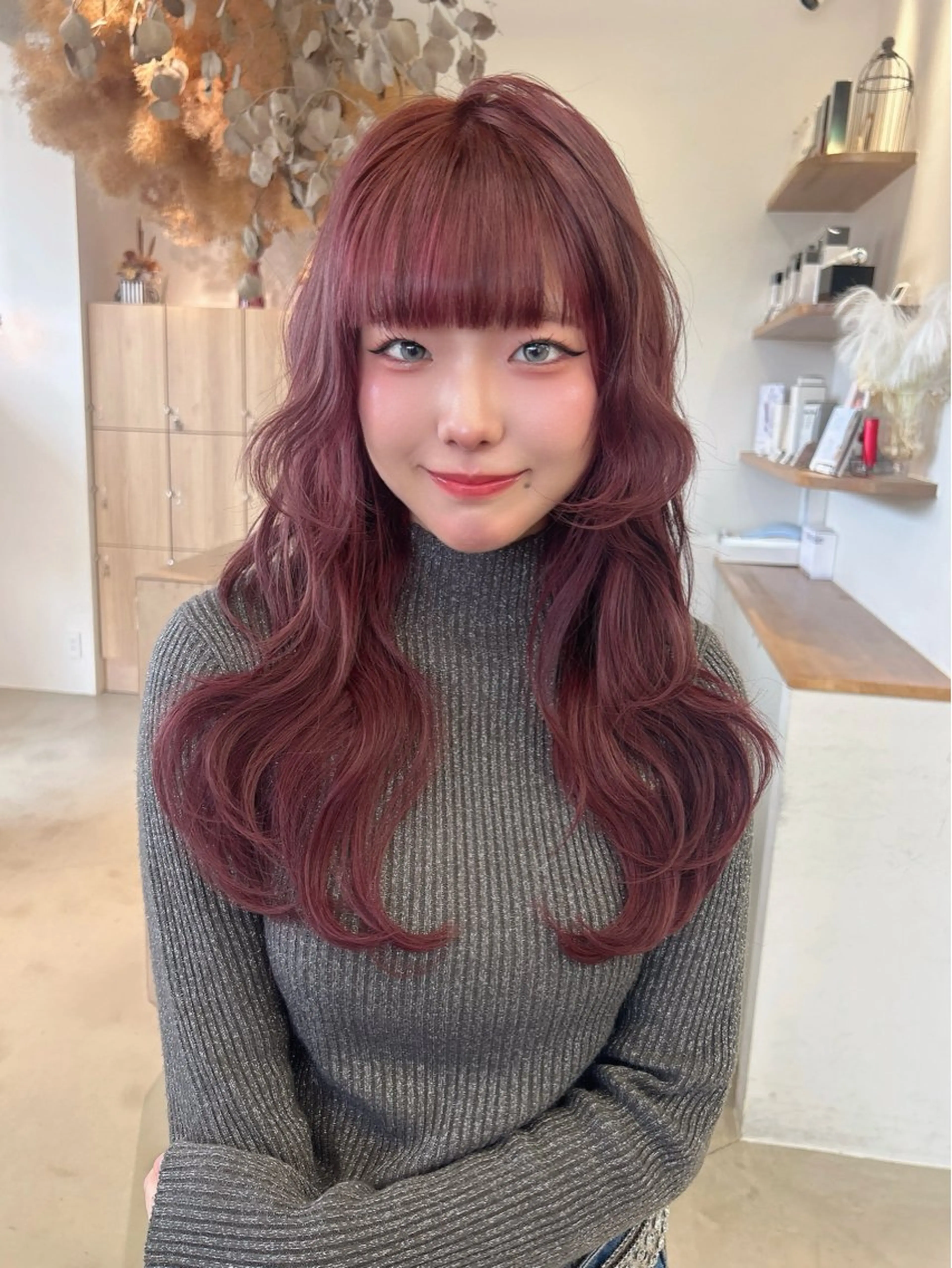 ロング カラー ボルドーカラー ハッシュカット ヘアカラー トリートメント noa  🦋 ブリーチ/暖色のヘアスタイル