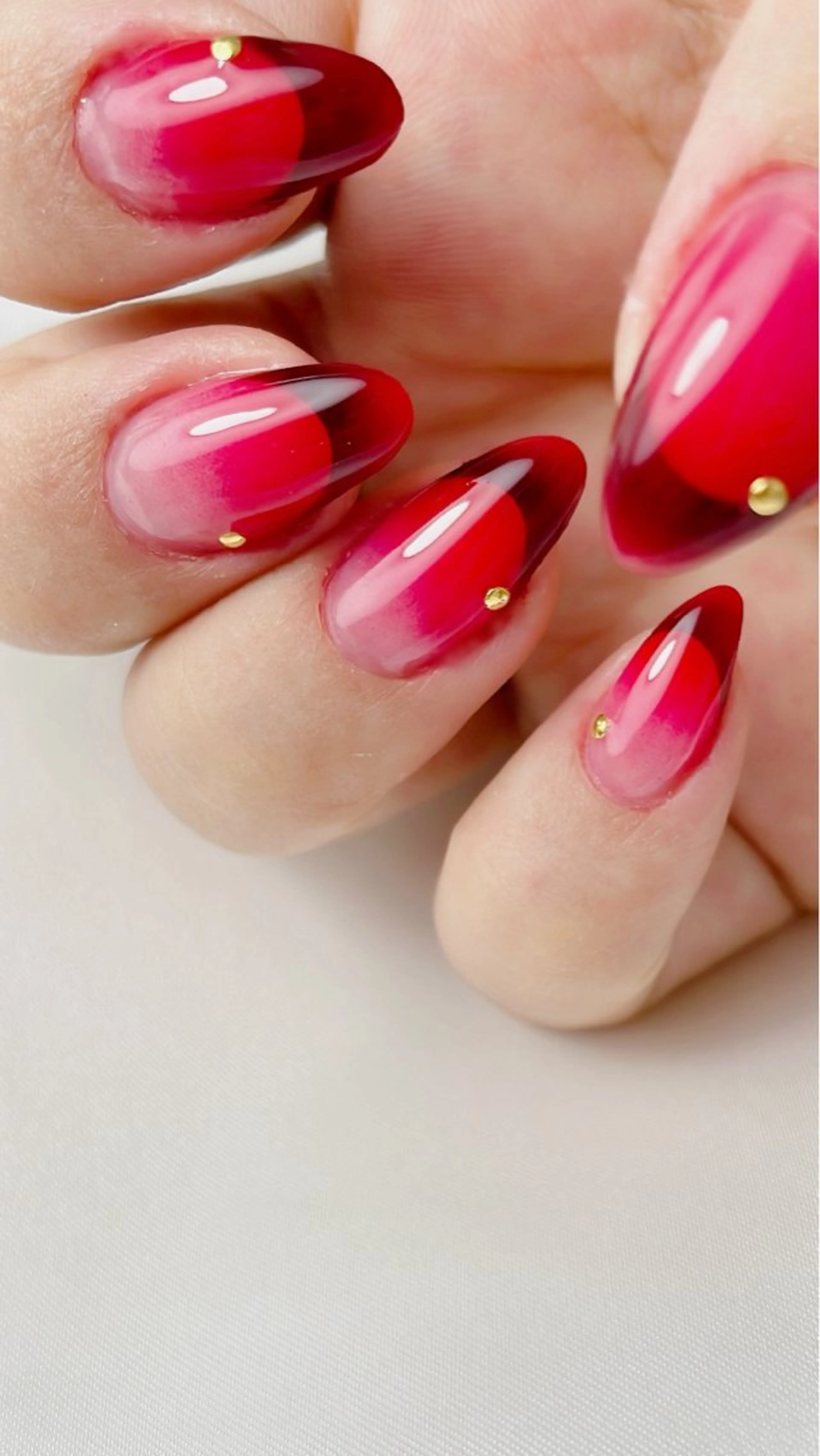 ネイル ストーンネイル M nailのネイルデザイン