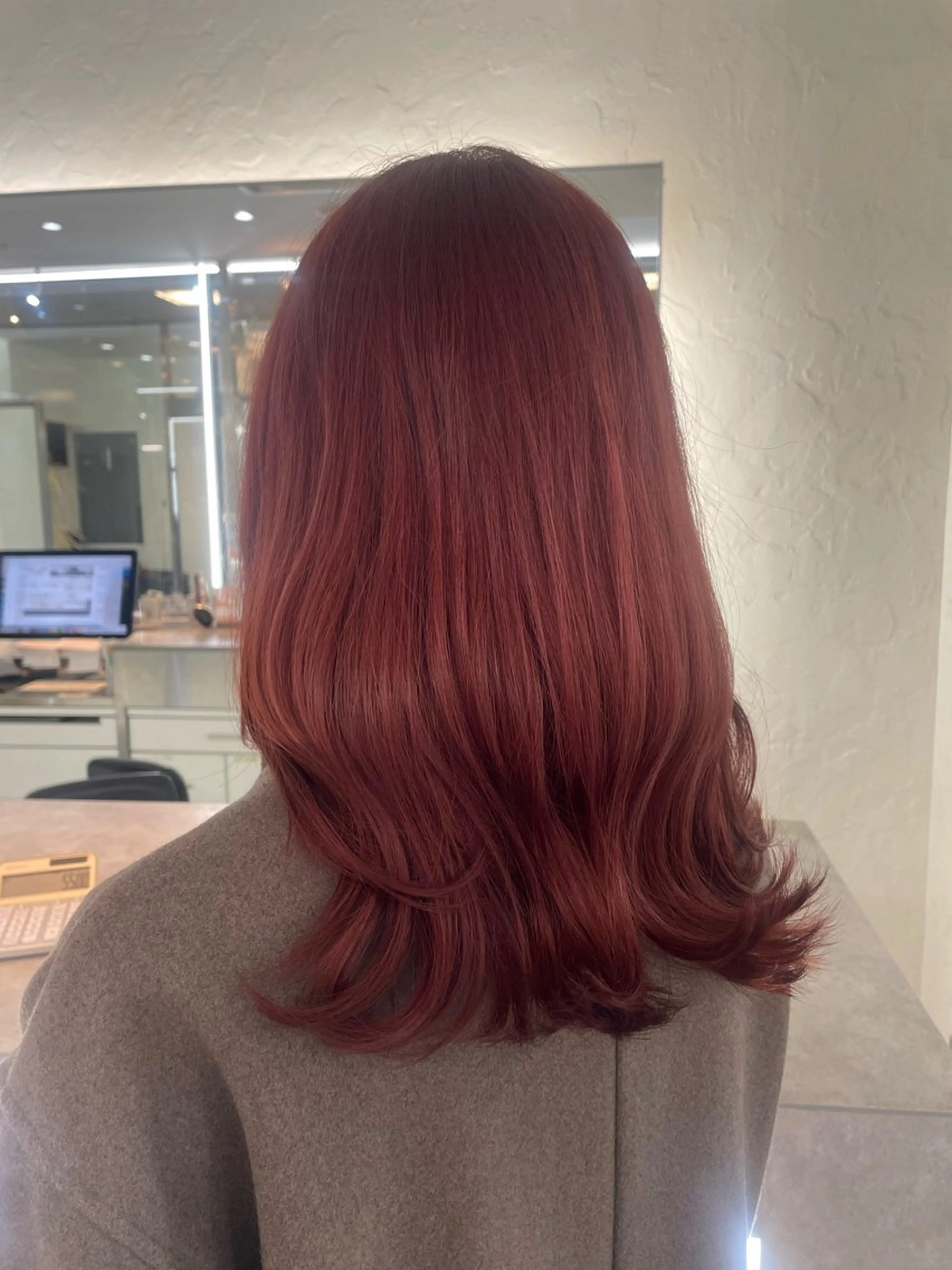 セミロング ヘアカラー ユナ ナチュラル／透明感のヘアスタイル