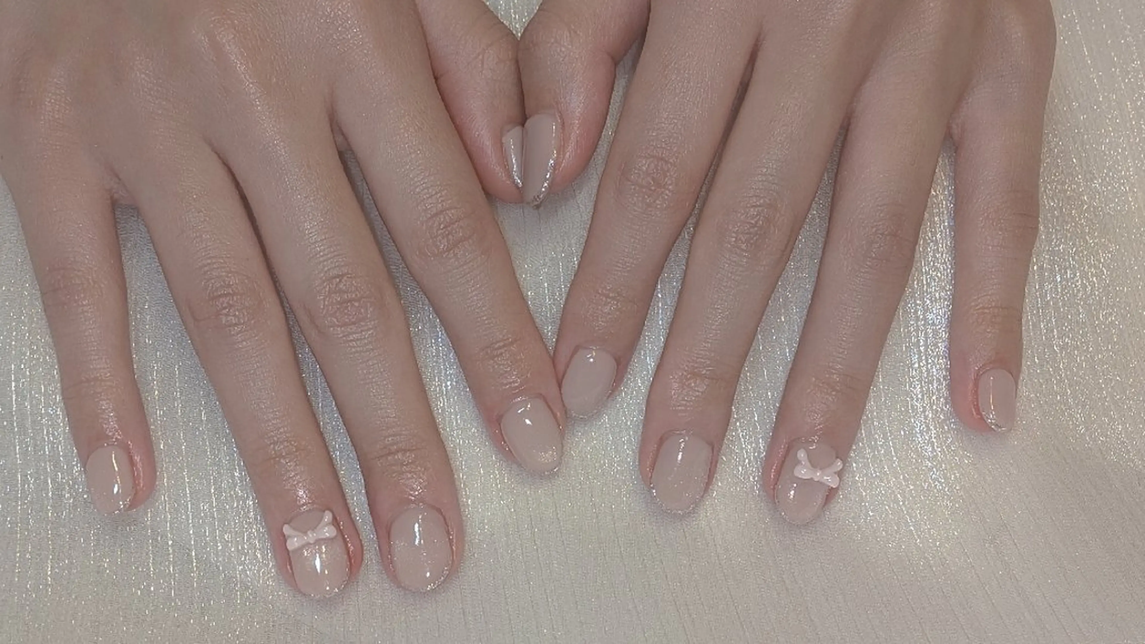 ネイル ハンドネイル ハンドケア フィルイン・深爪矯正 長さ出し🎀のネイルデザイン