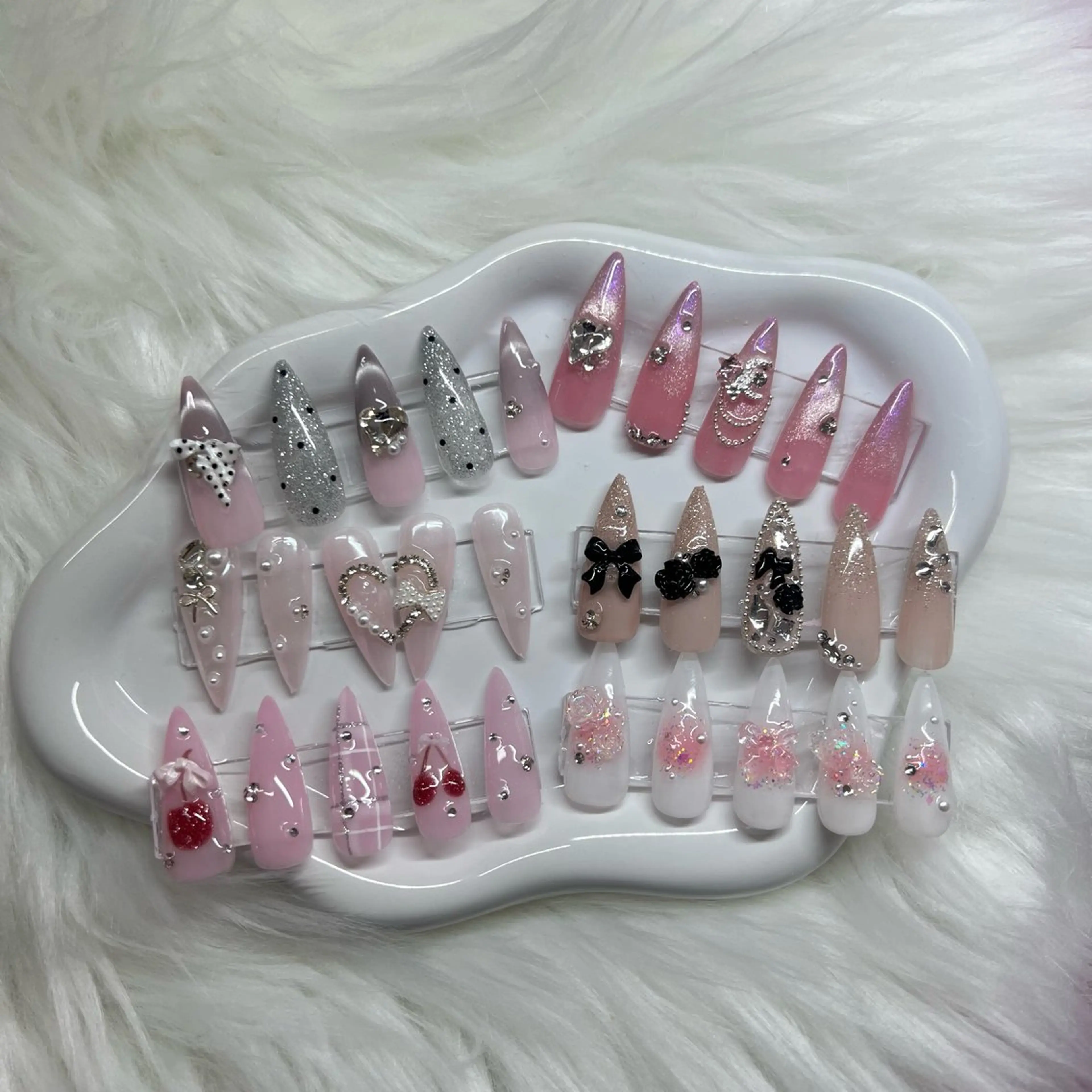 ネイル ハンドネイル MOMOKA ★池袋nailのネイルデザイン