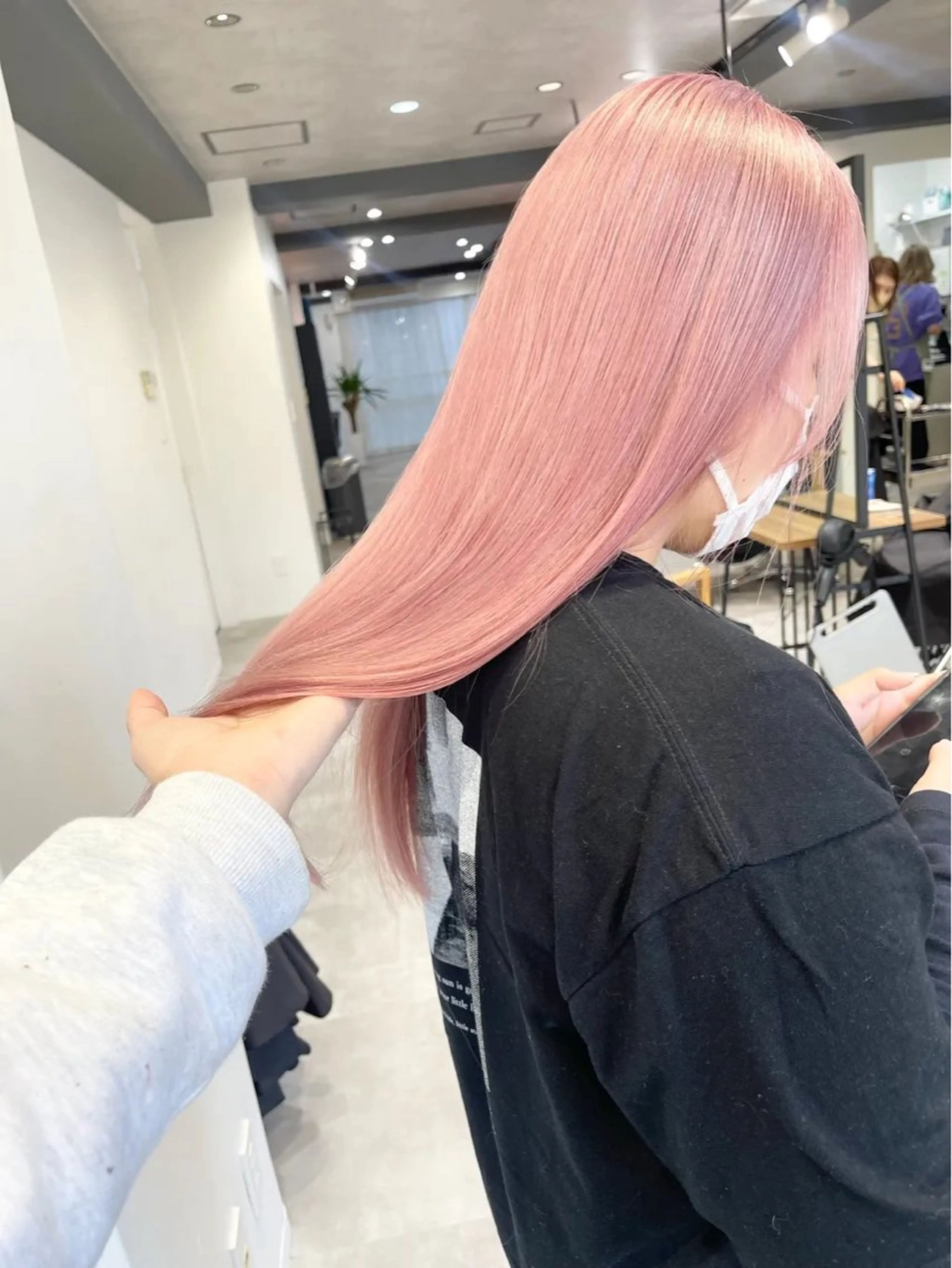 ロング ヘアカラー 春に映えるハイトーン 🎀Kanon♡のヘアスタイル