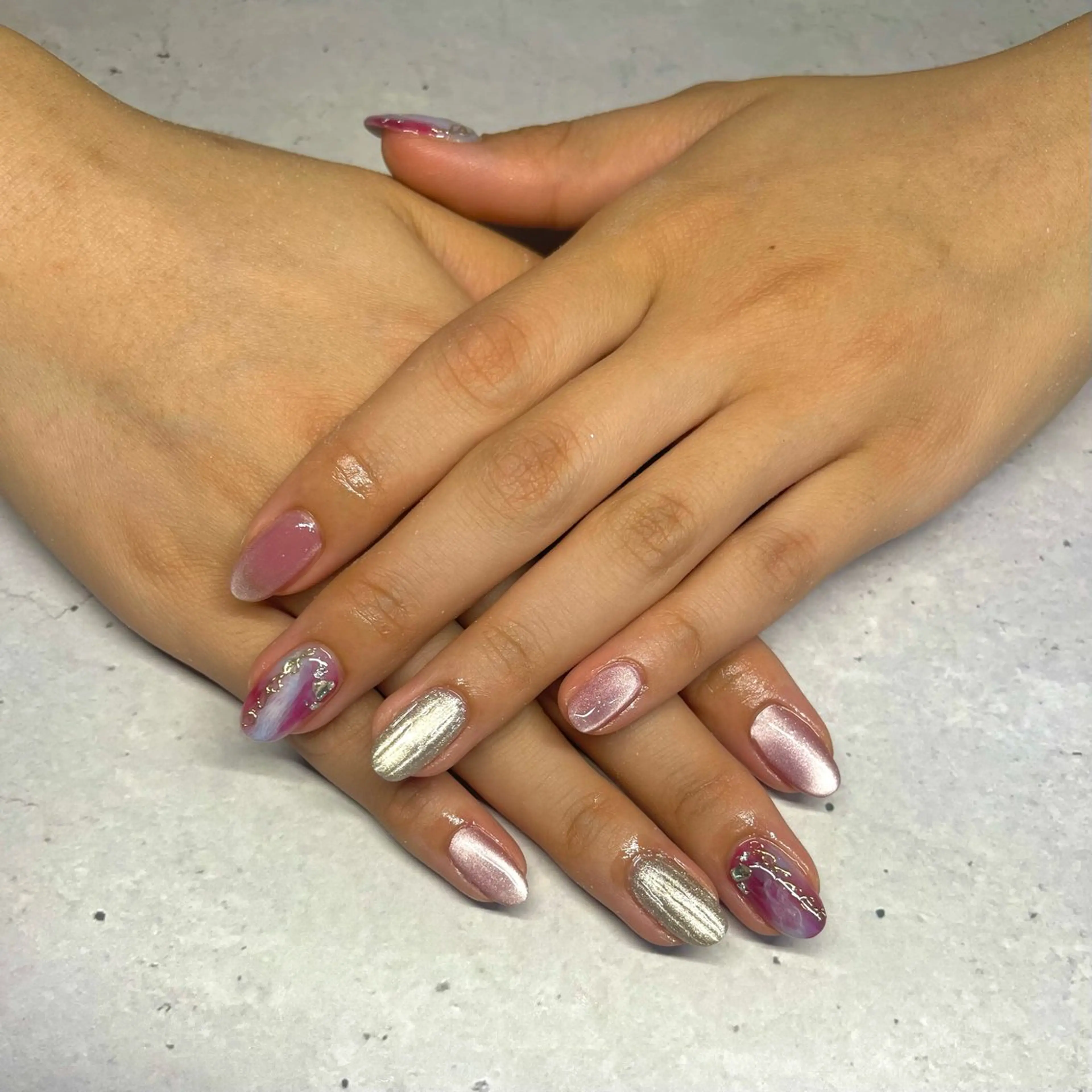 ネイル 石松 姫花のネイルデザイン