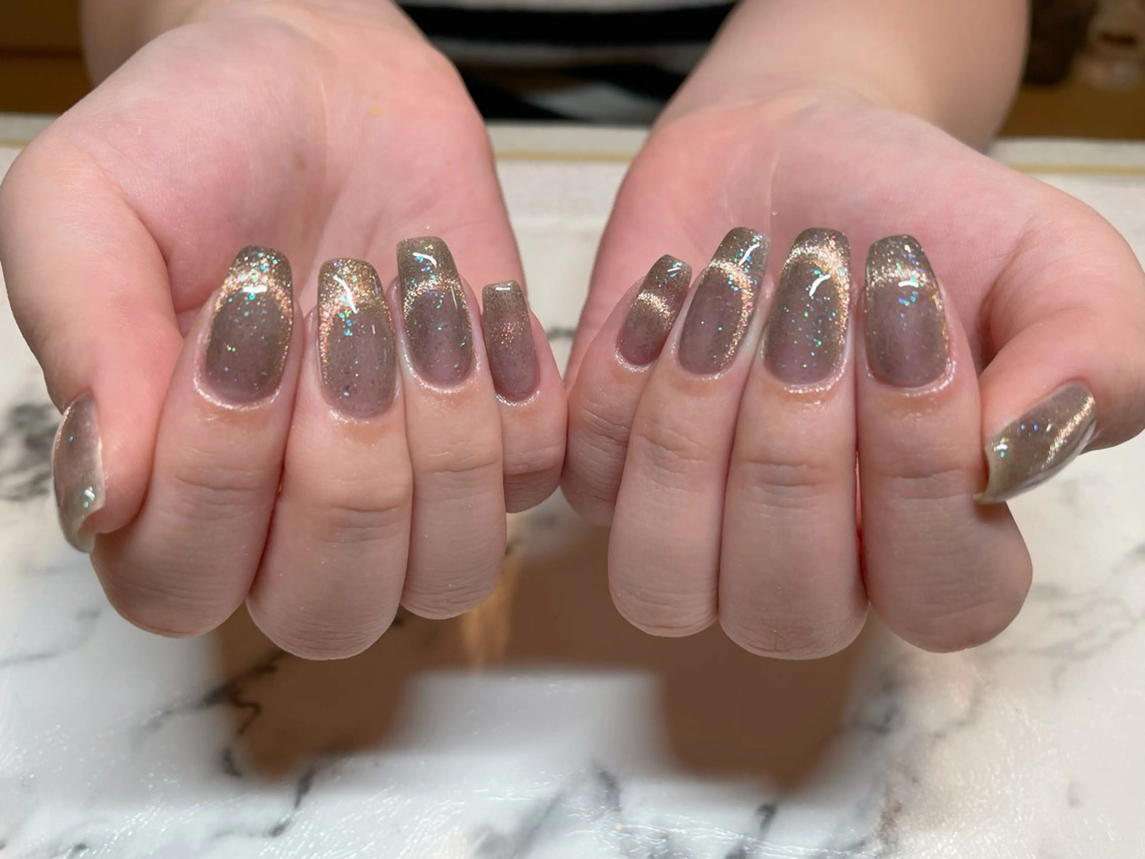 ネイル フレンチネイル キラキラネイル マグネットネイル マグネットフレンチ ハンドネイル エン Nail salonのネイルデザイン