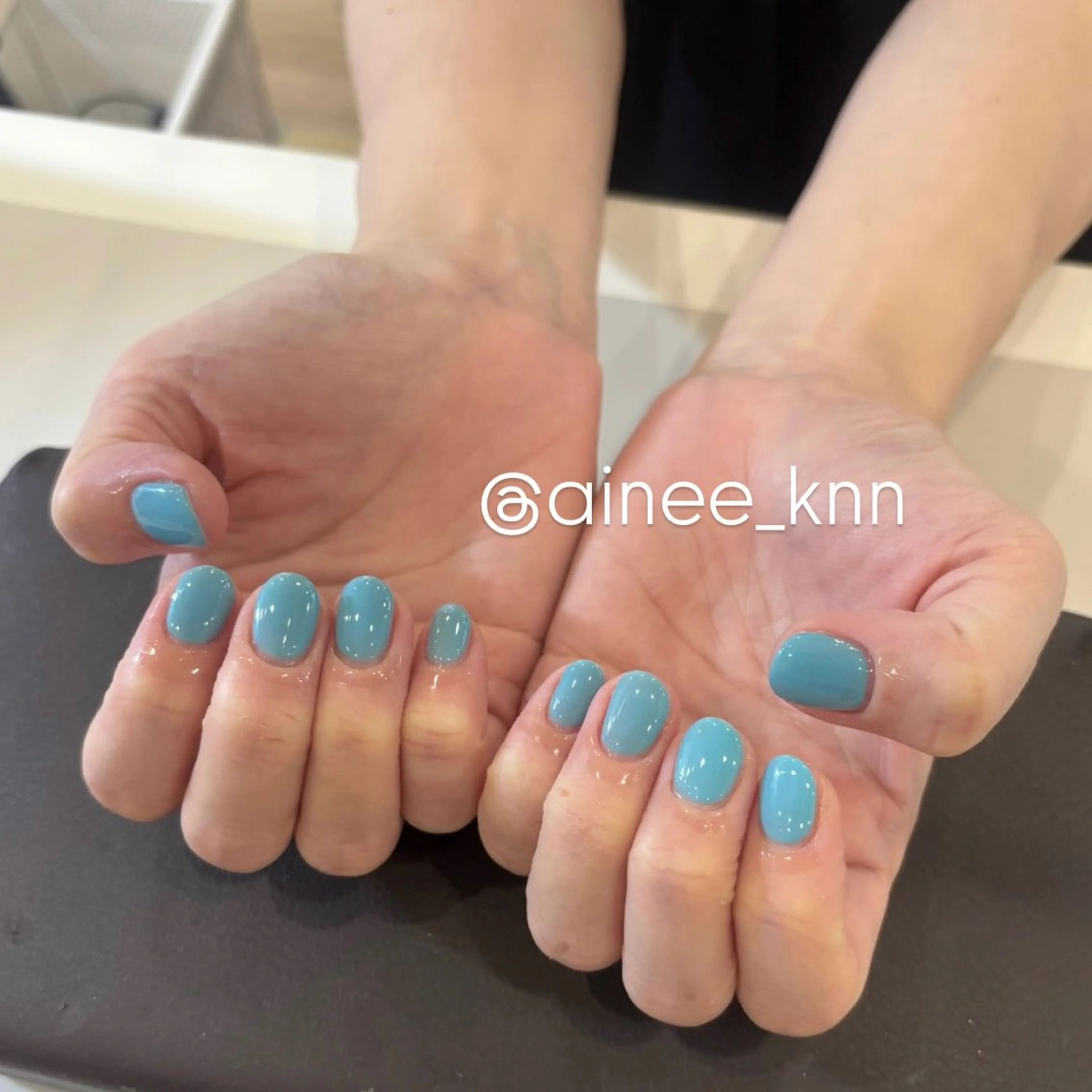 ネイル ワンカラーネイル millie ainee 柴田のネイルデザイン