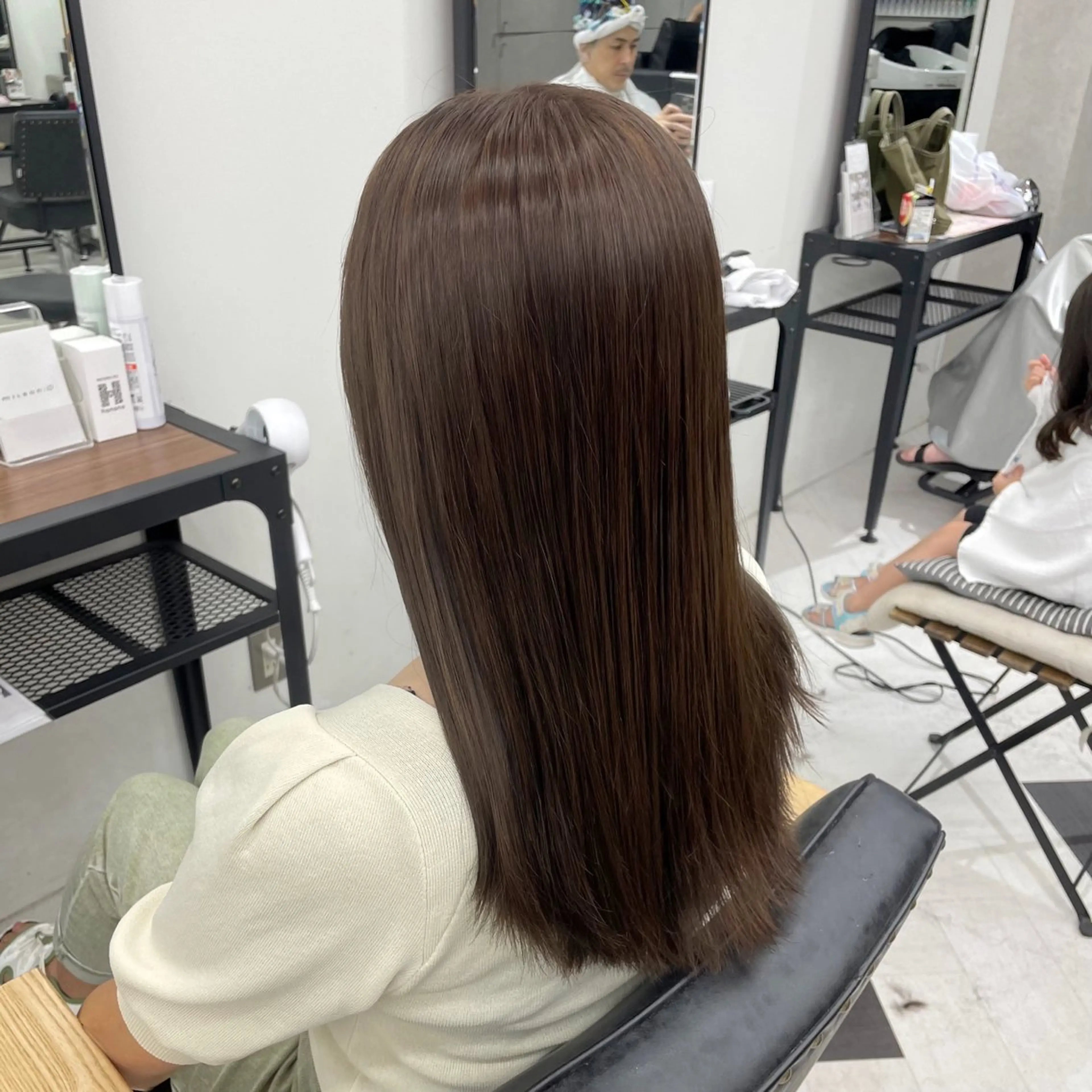 ロング カラー パーマ ヘアアレンジ mona/ ストレートスタイル✨のヘアスタイル