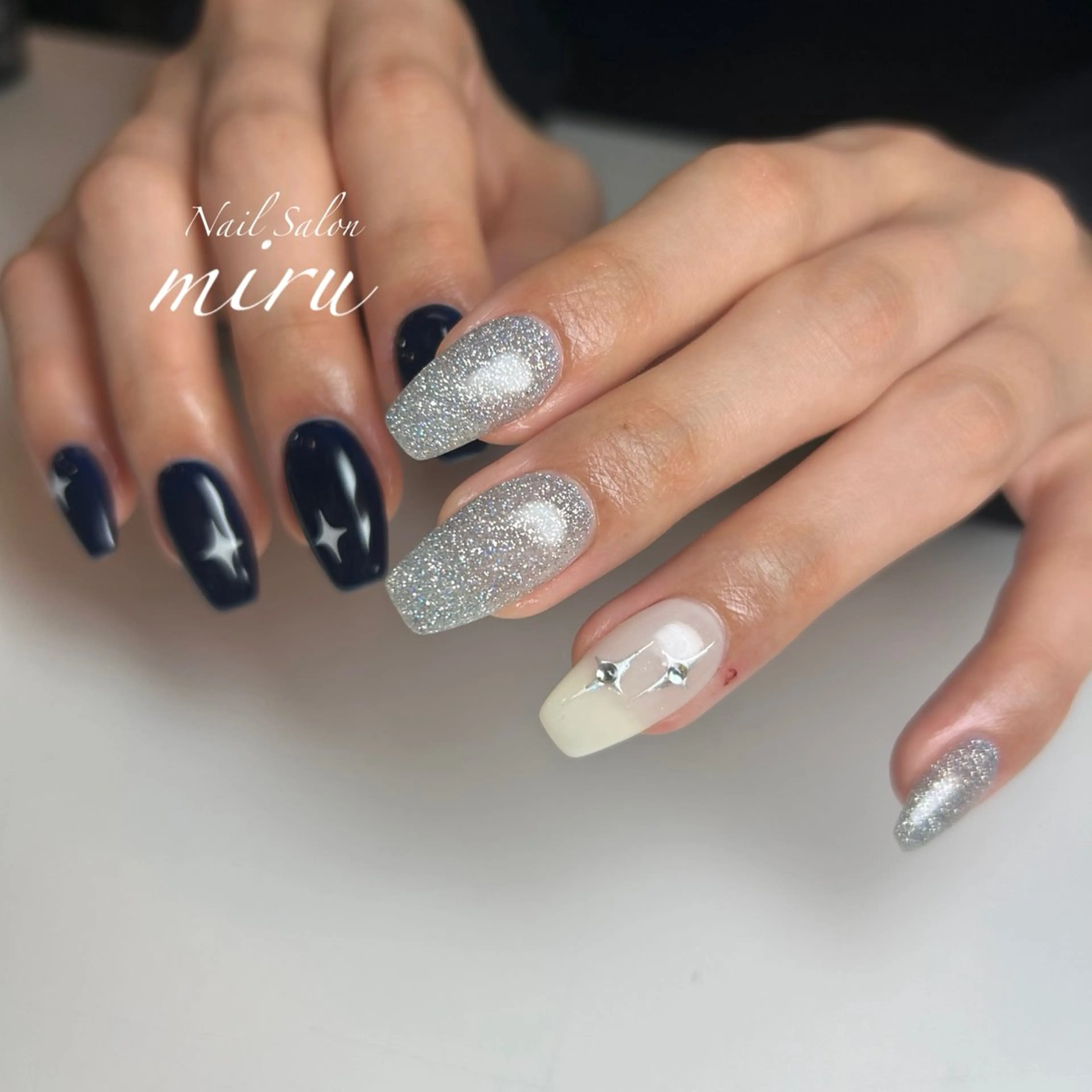 ネイル フラッシュネイル ハンドネイル 恒川 みなみのネイルデザイン