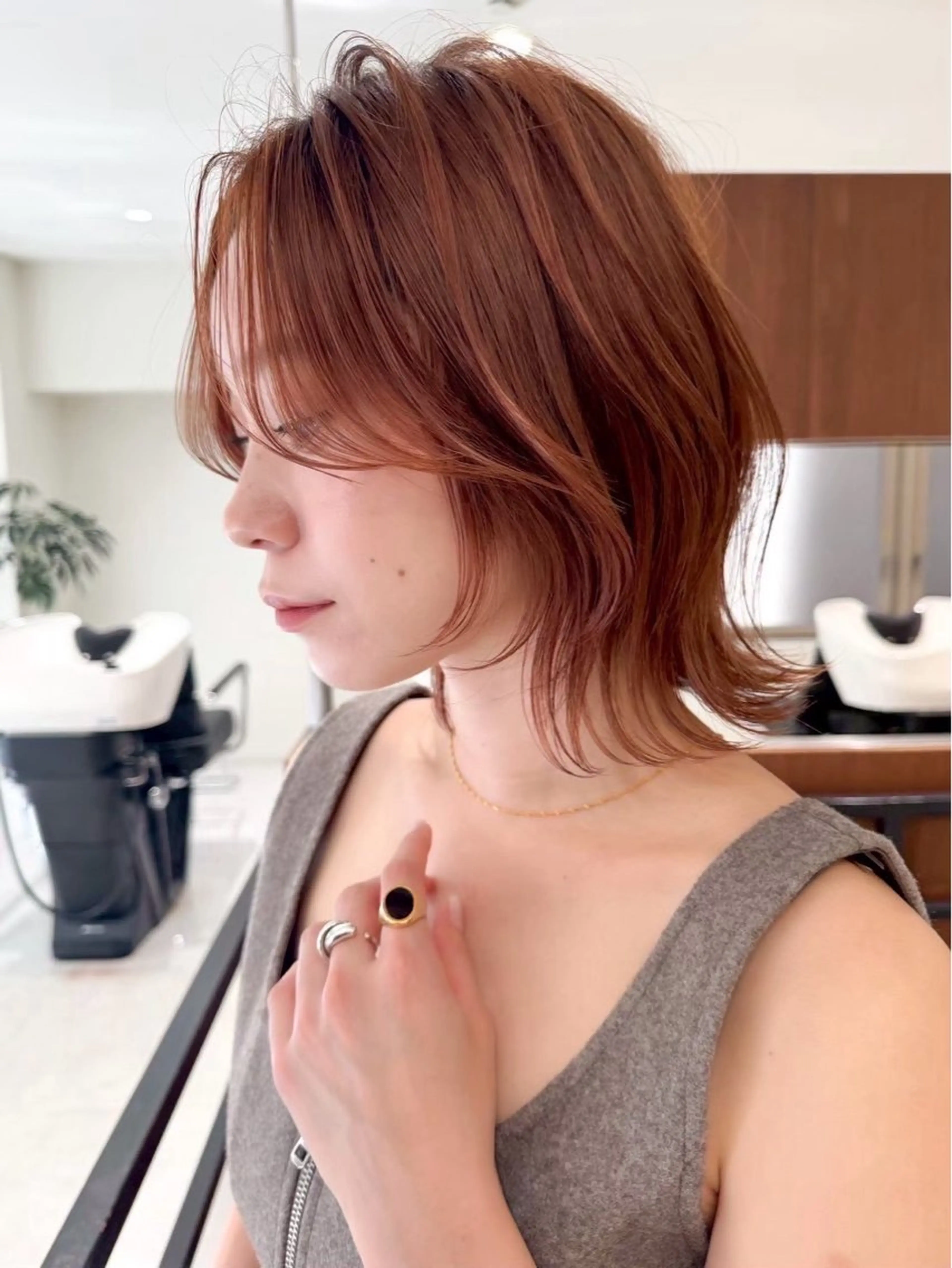 ミディアム ショートボブ ボブ 髪質改善 レイヤーカット トリートメント 市毛 結菜のヘアスタイル