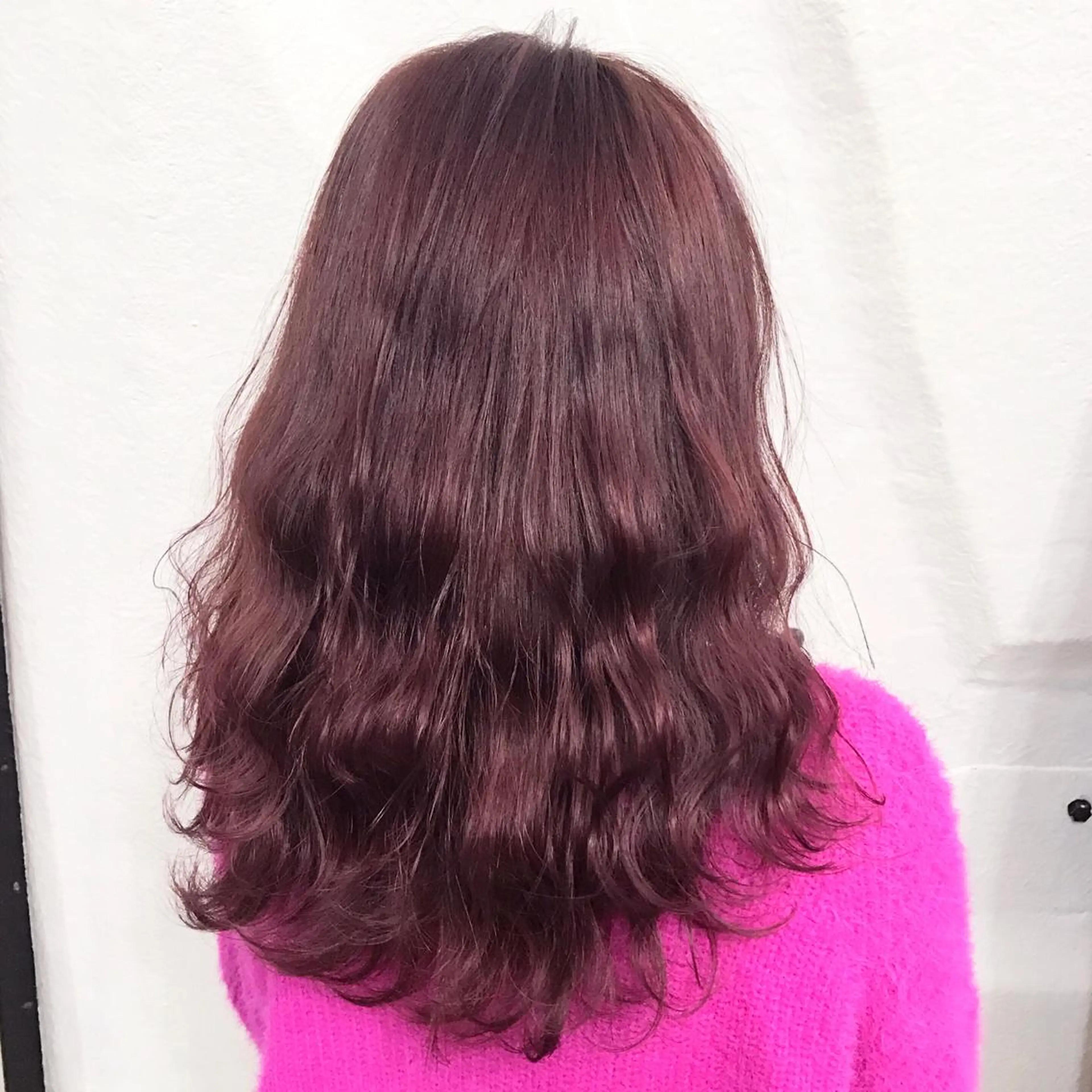 カラー ブリーチ ピンクカラー ローズカラー K-POP好き美容師 🇰🇷Kai.Yのヘアスタイル