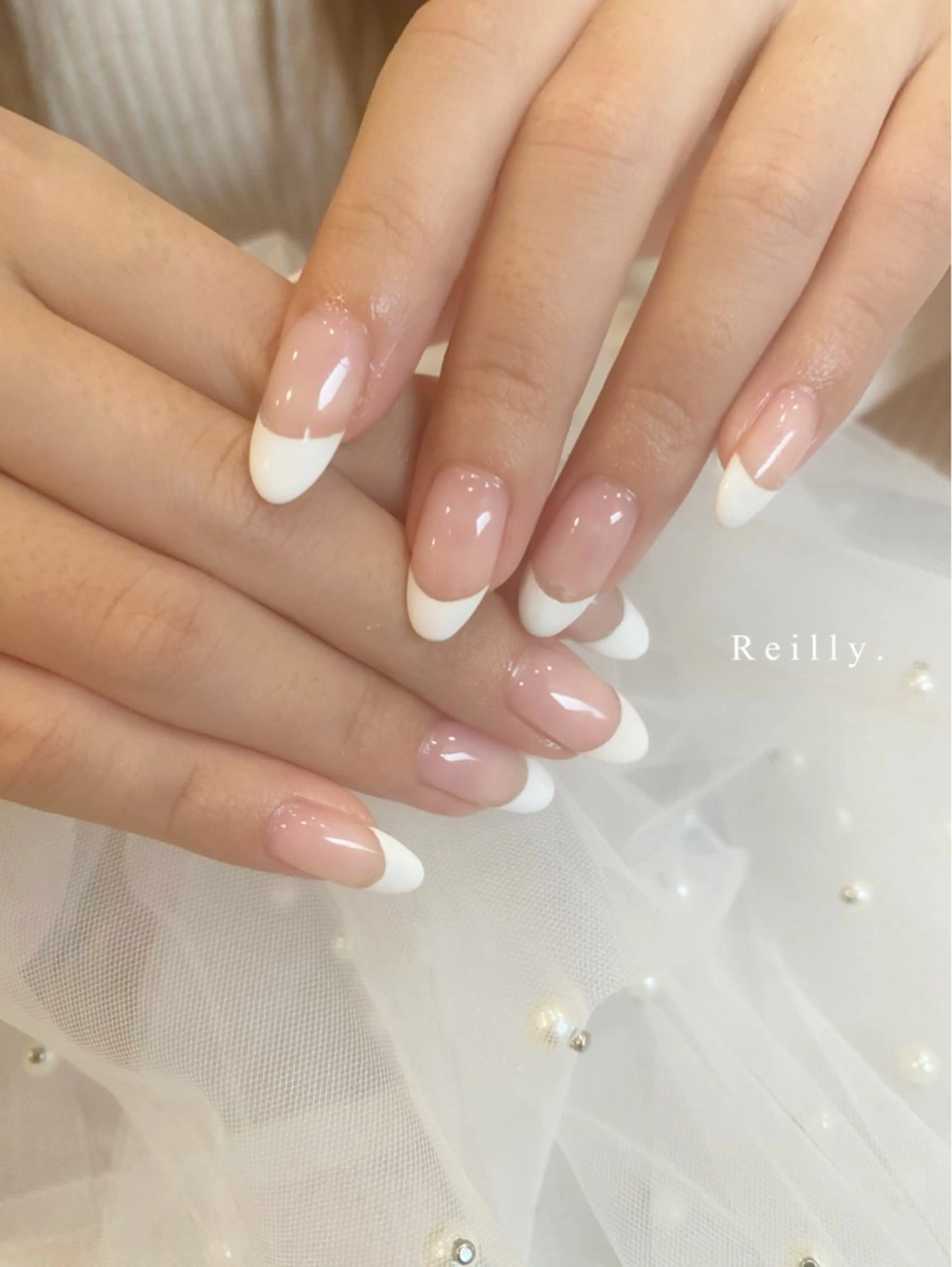 ネイル フラッシュネイル フレンチネイル ジェルネイル グラデーション ラメ(グリッター) ハンドネイル ハンドケア REILLY.　private nail salon所属・Marina 《REILLY.》のネイルデザイン