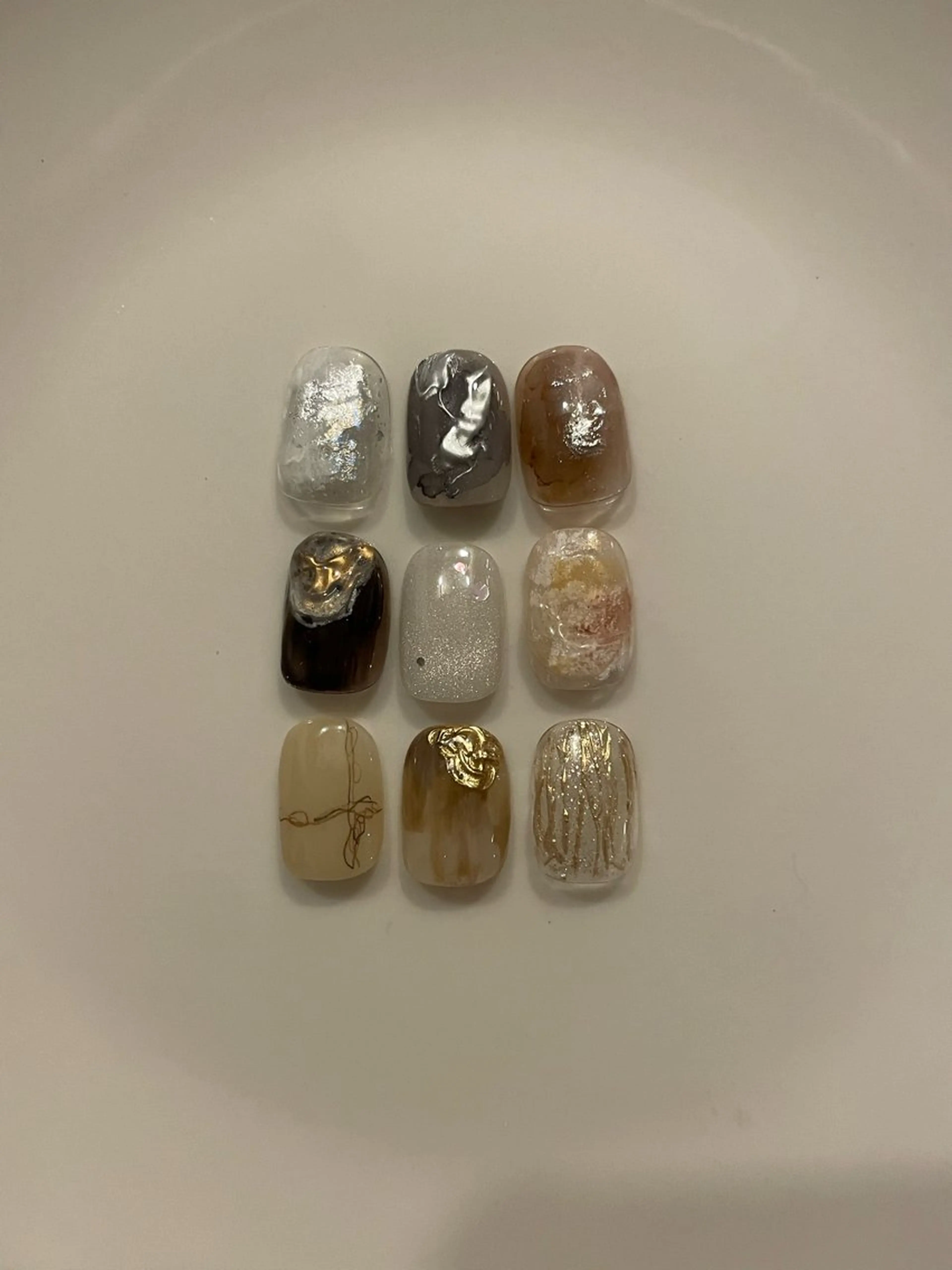 ネイル ハンドネイル roof nailのネイルデザイン