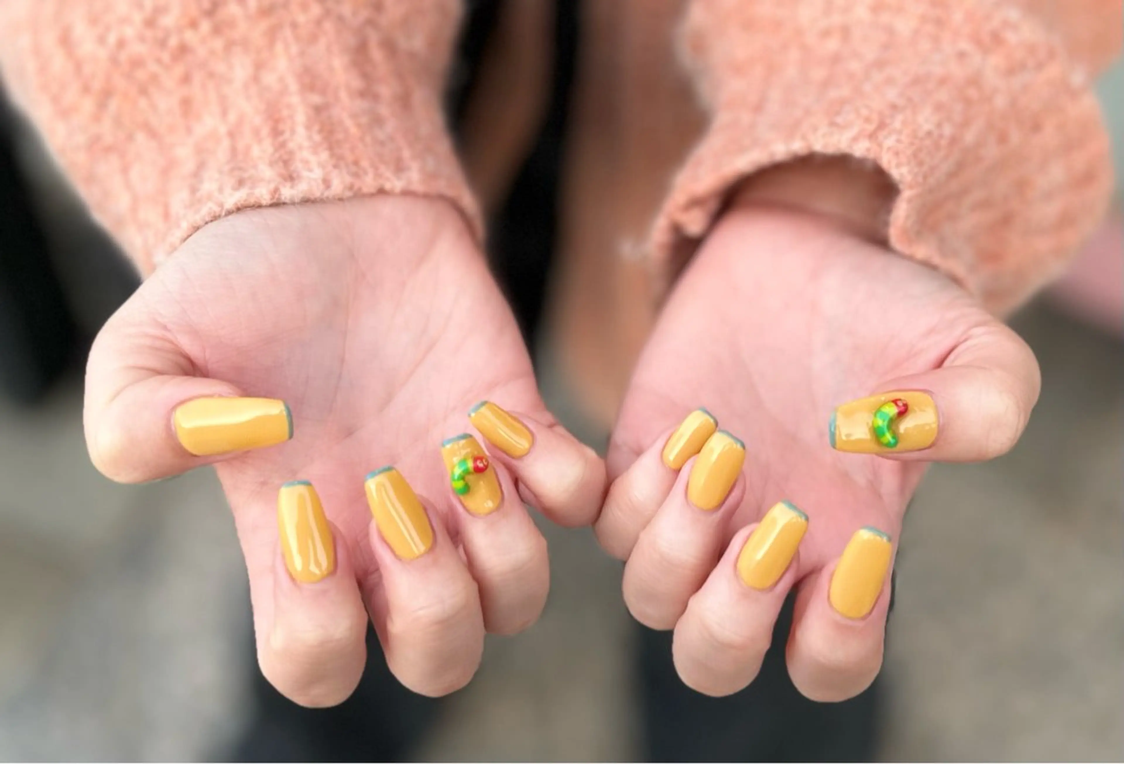 ネイル 前田 萌のネイルデザイン