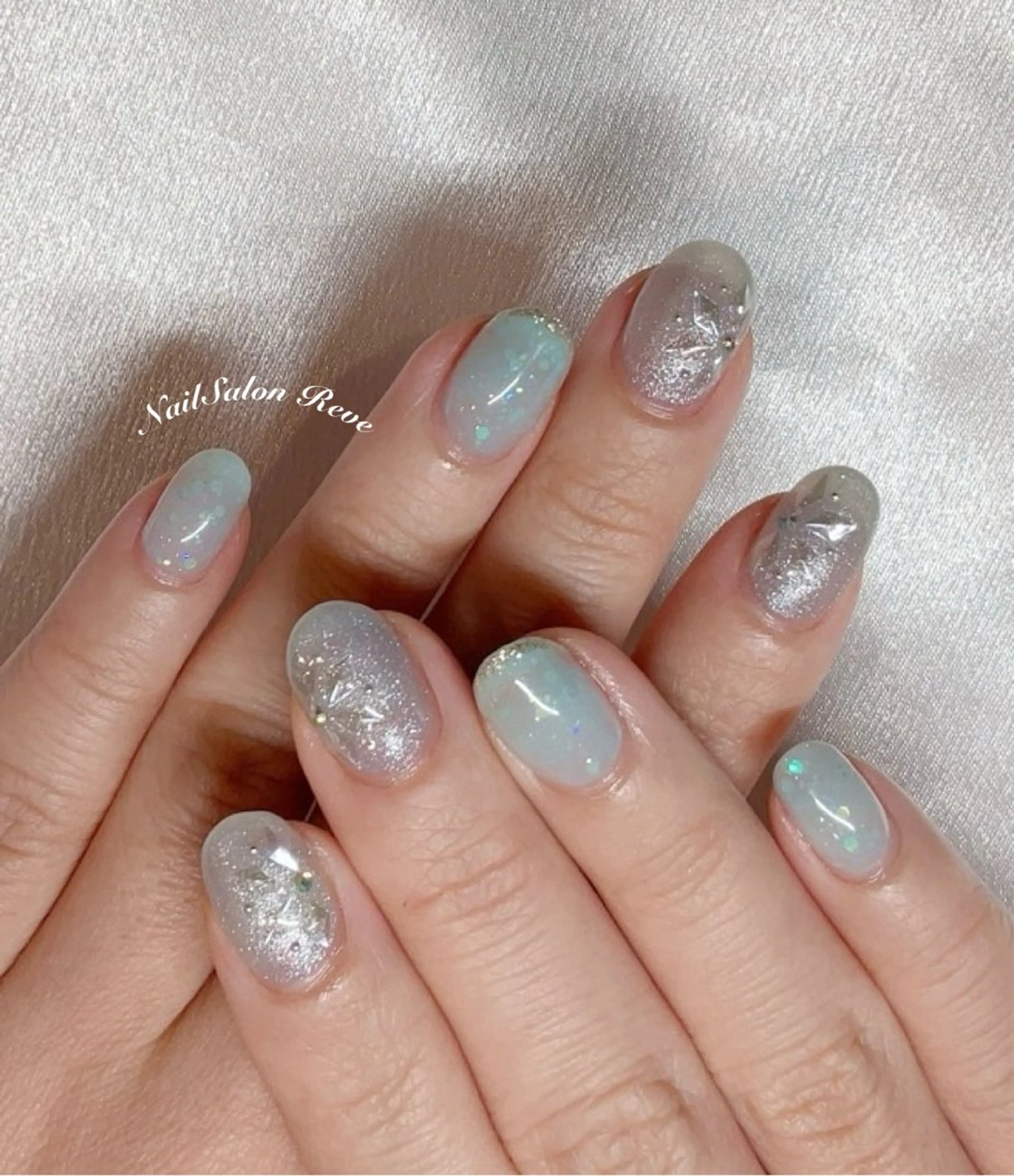 ネイル キラキラネイル ハンドネイル NailSalon Reveのネイルデザイン