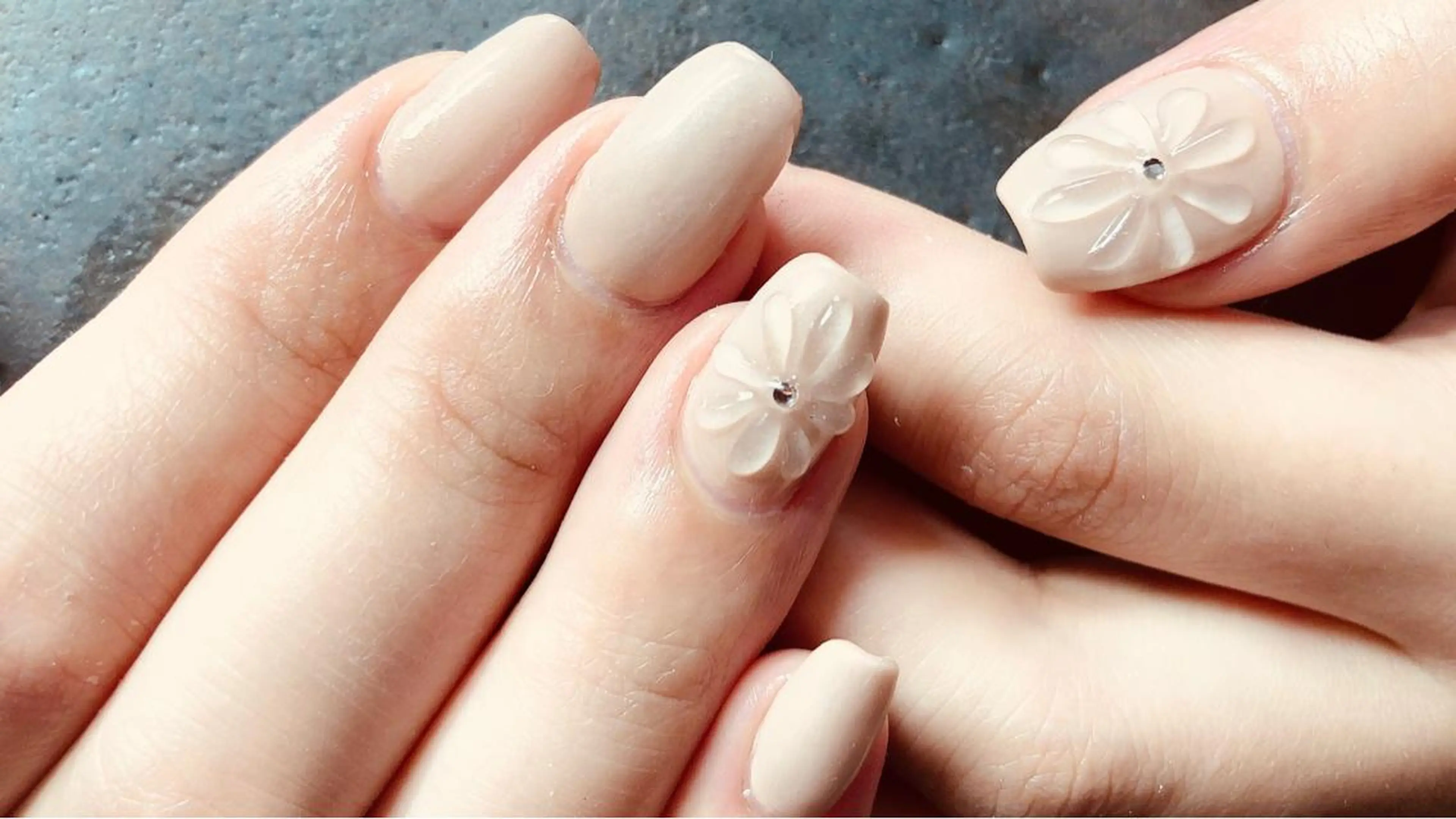 ネイル gorella Ａのネイルデザイン