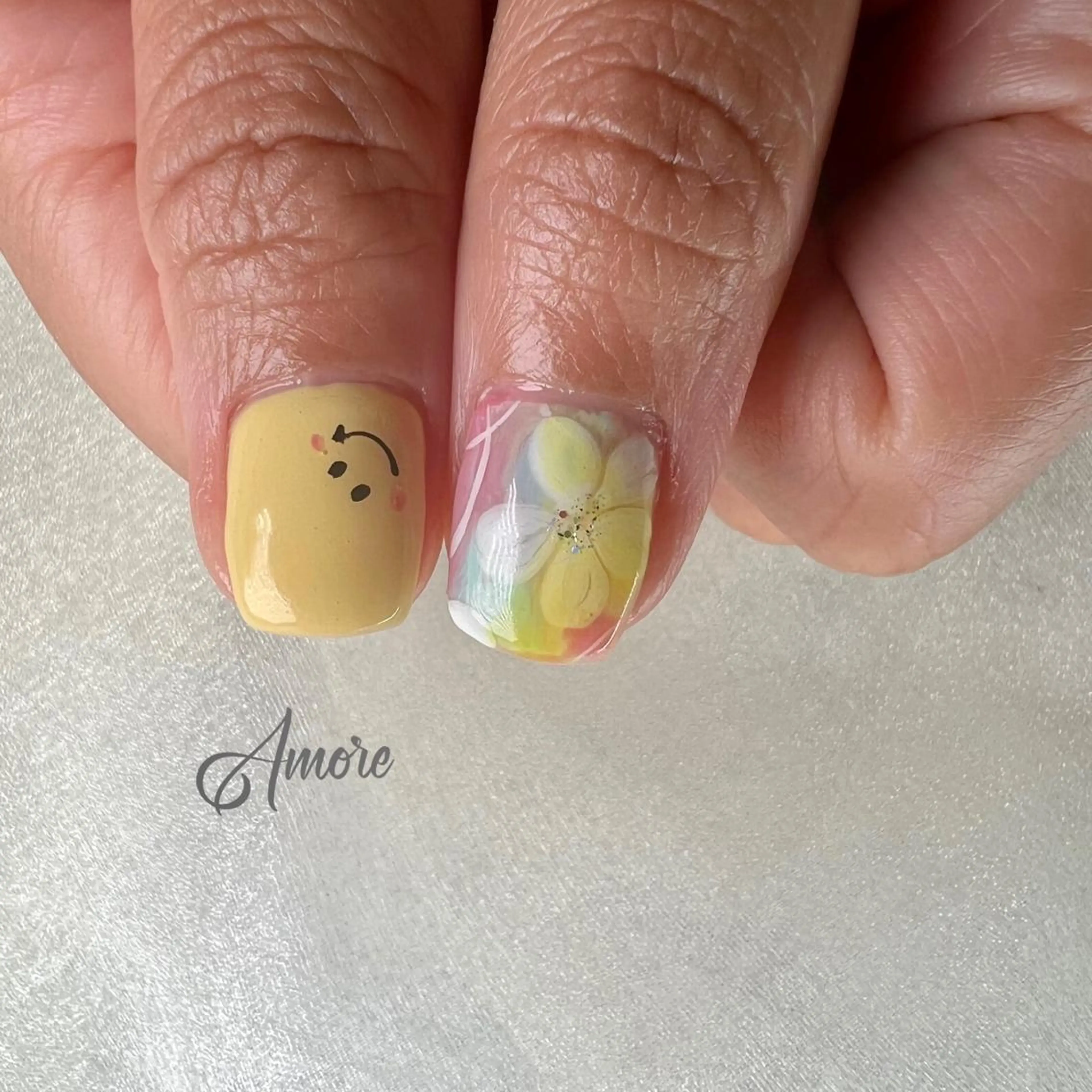 ネイル ジェルネイル 氷ネイル・うるうるネイル マグネットネイル ミラーネイル ニュアンスネイル You kyehwaのネイルデザイン