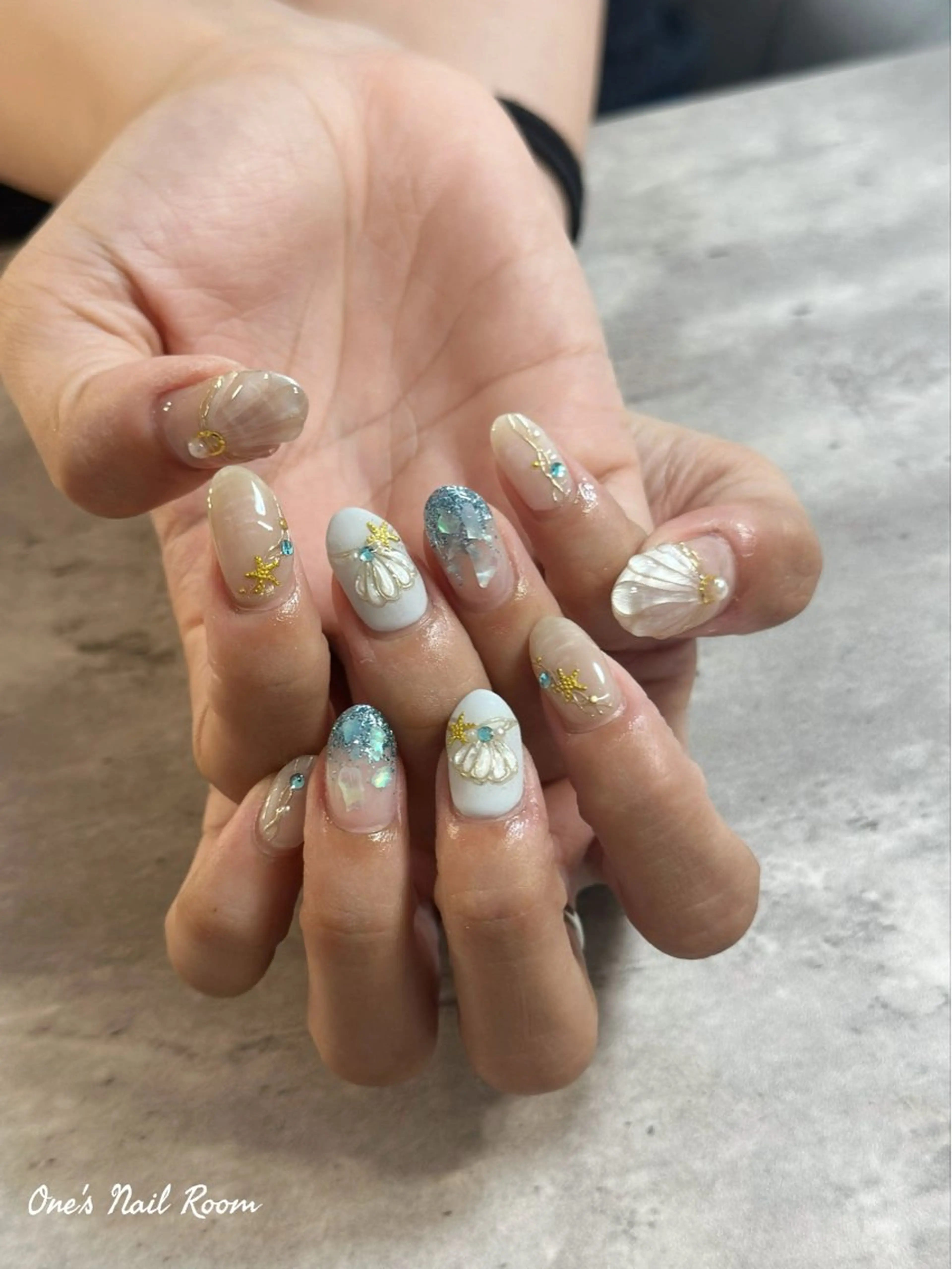 ネイル ハンドネイル One's Nail Roomのネイルデザイン