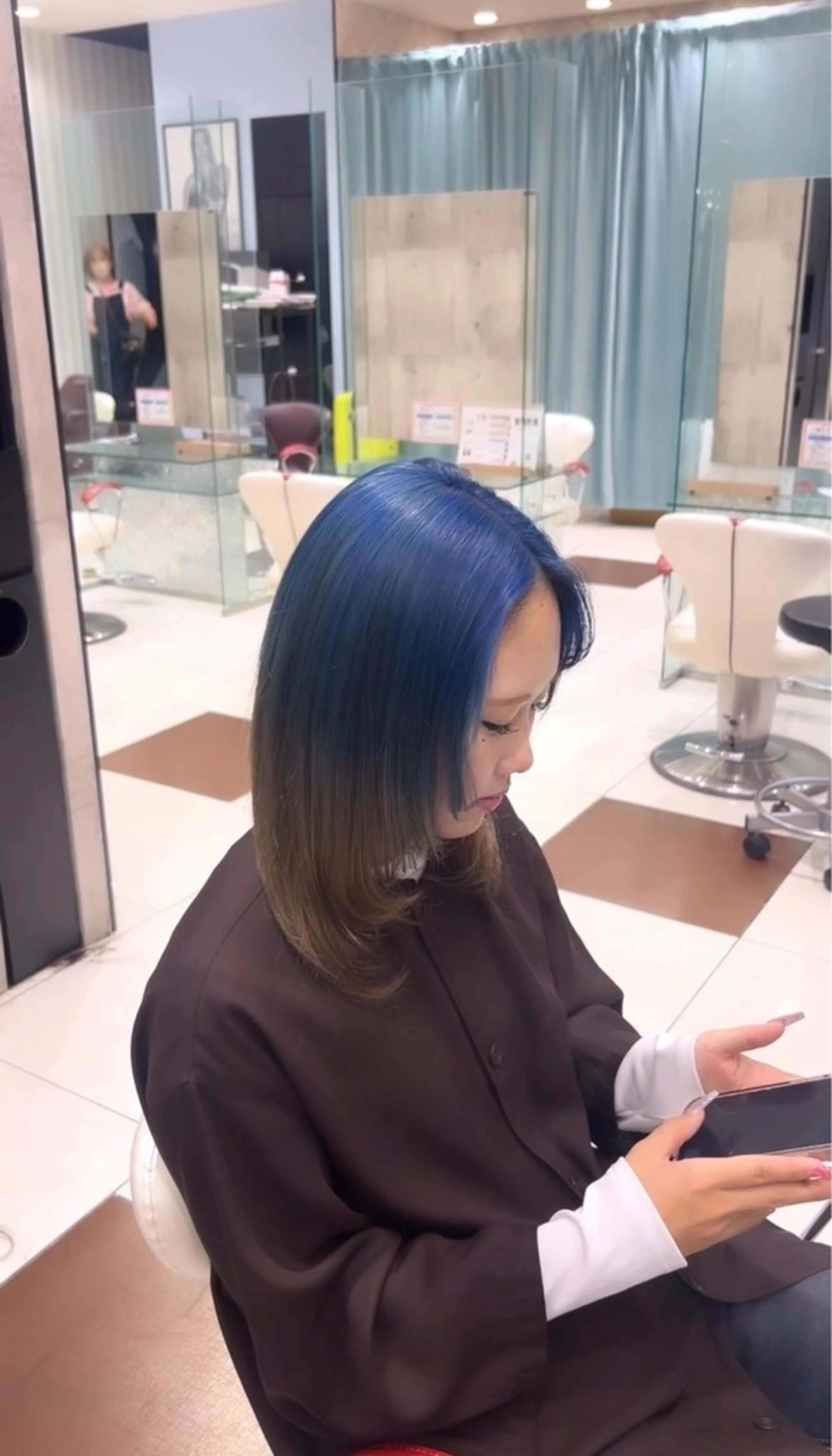 ミディアム ハイトーンカラー✨️ 艶カラー特化Amiのヘアスタイル