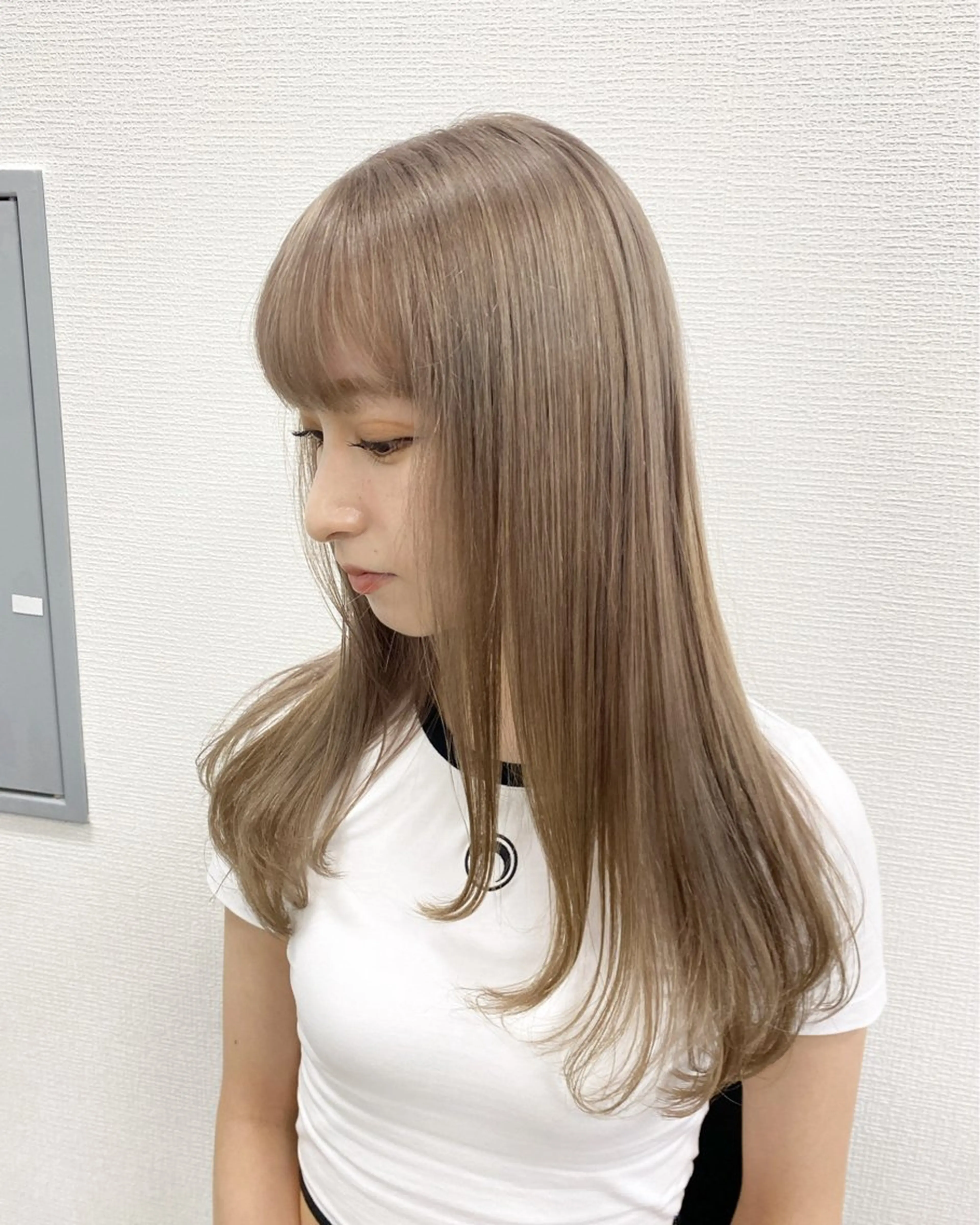 【🎀学生限定🎀】【💗SNSで話題💗✨超サラサラ髪質改善トリートメント✨】➕【ケアブリーチ込みダブルカラー💟】の写真