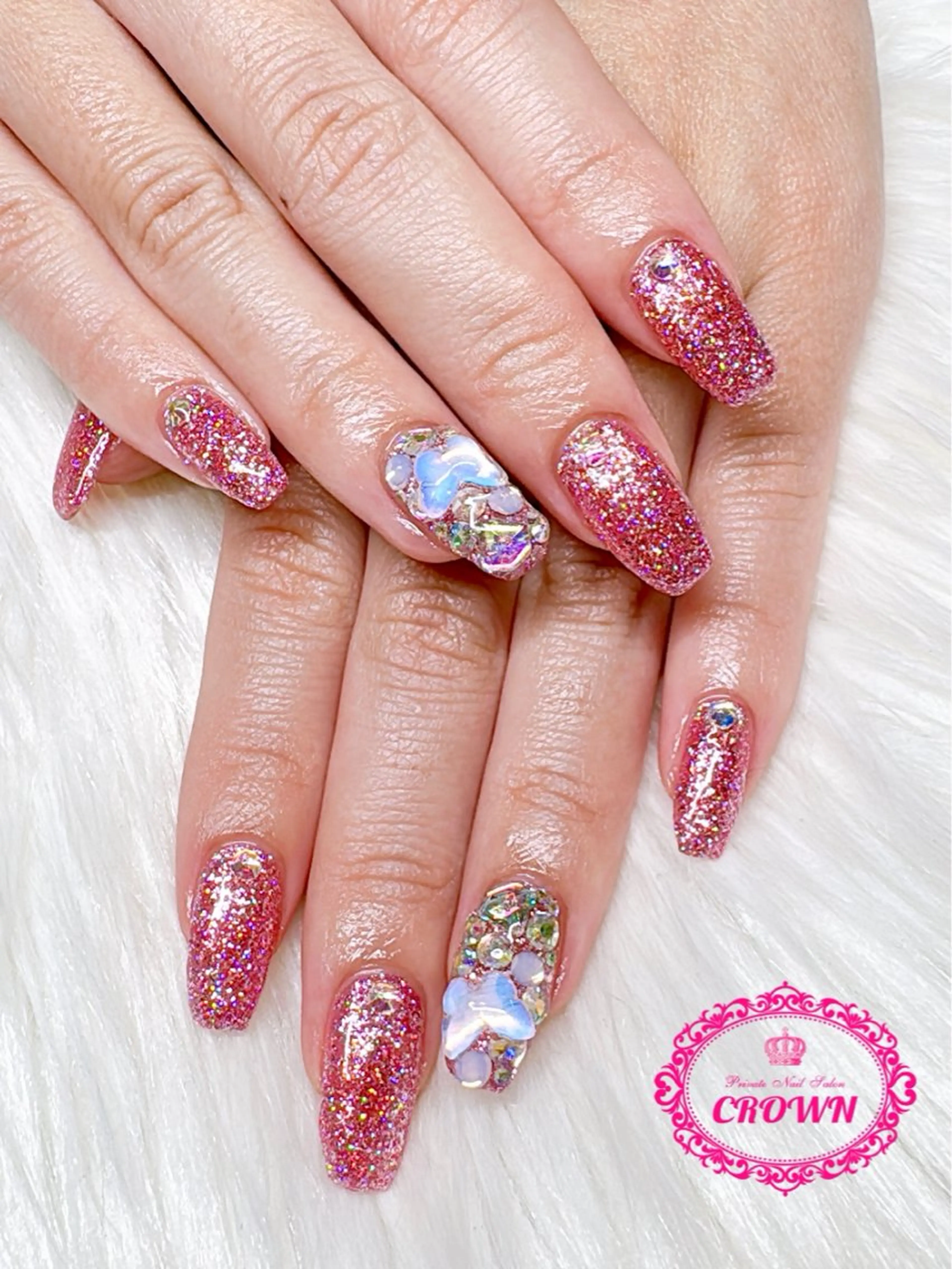 ネイル CROWN プライベートサロンのネイルデザイン