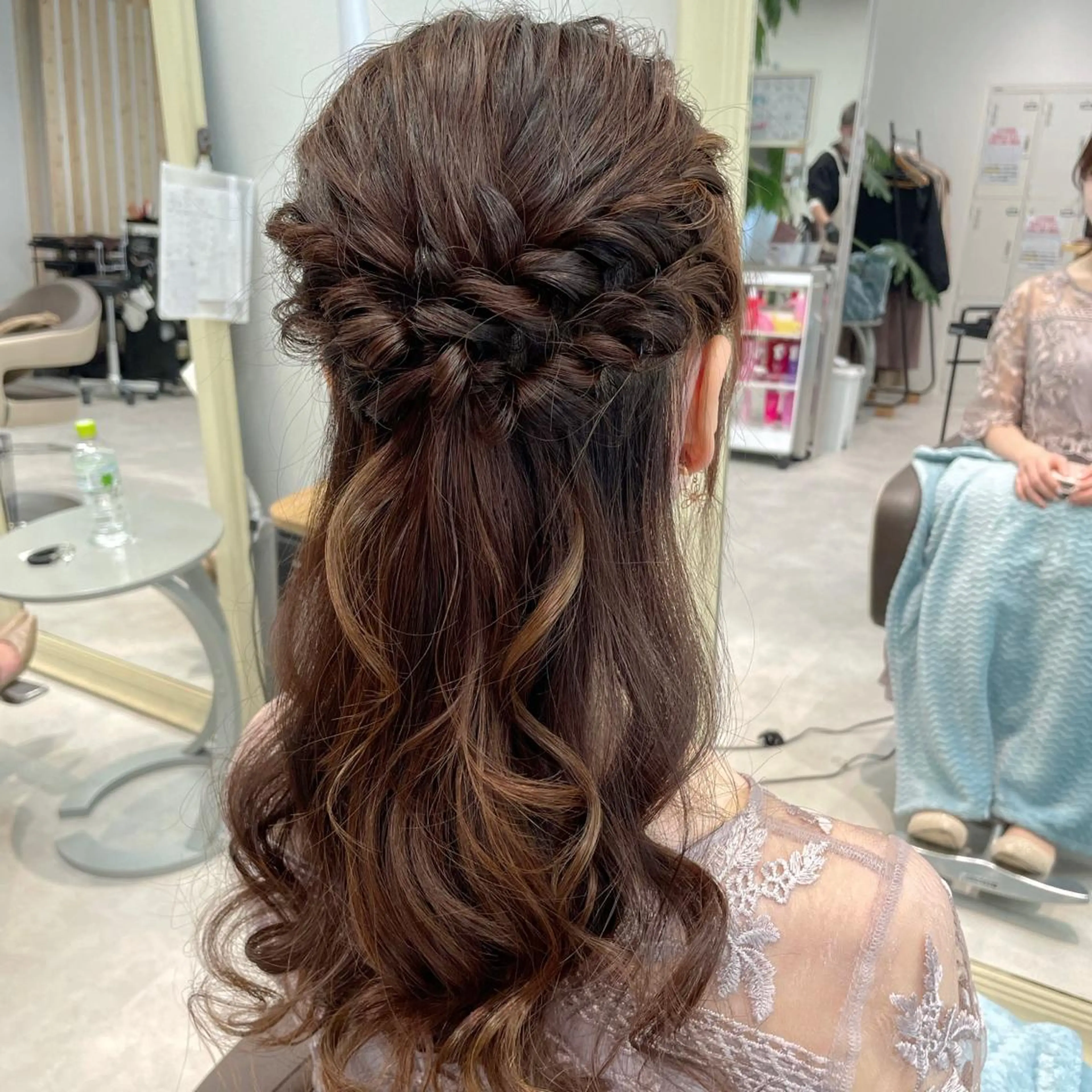 ロング ヘアアレンジ ヘアセット これた🧸ヘアメ職人 ♡髪質改善♡カラーのヘアスタイル