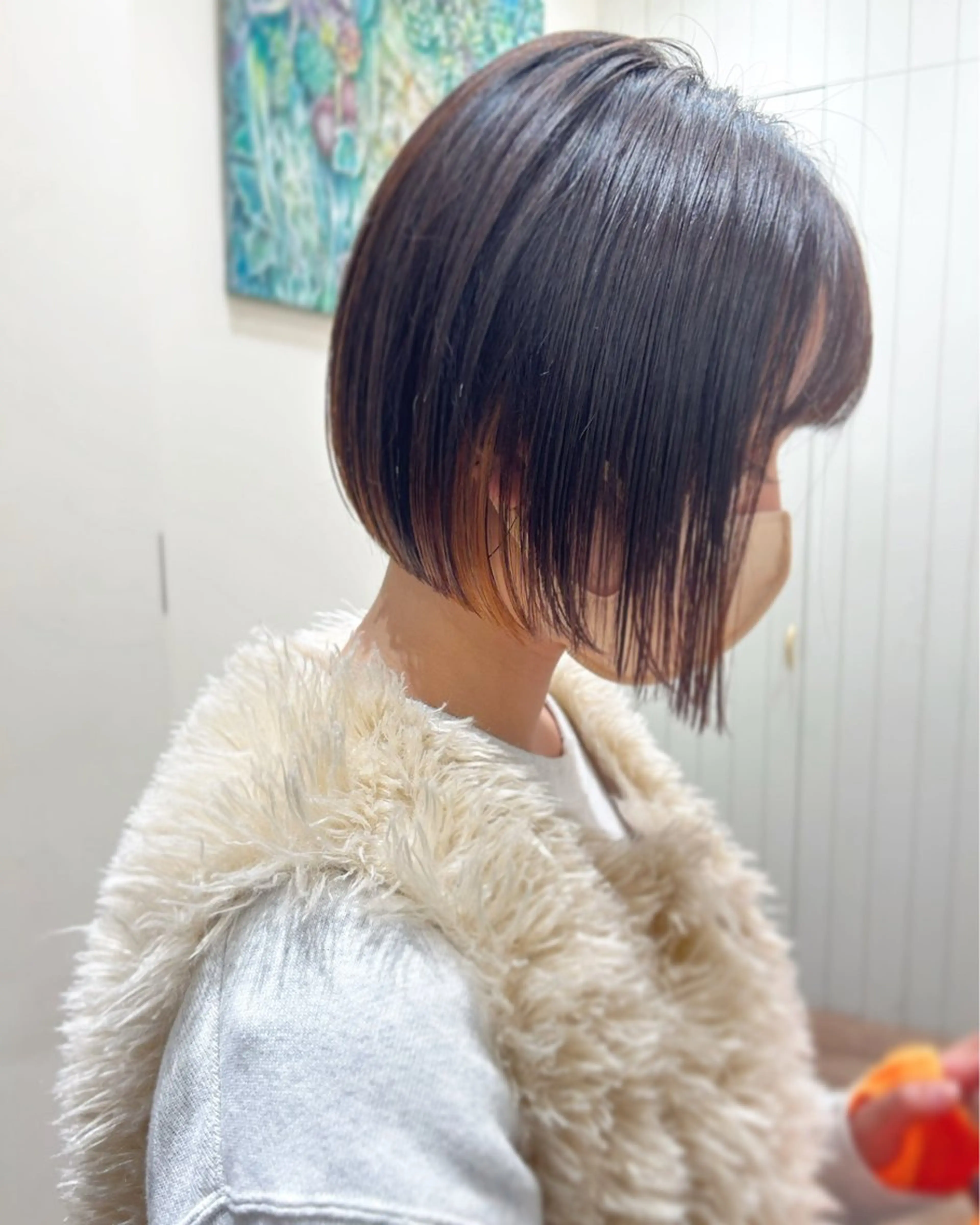 ショート ボブ カット ケアブリーチ 坪井佑樹のヘアスタイル