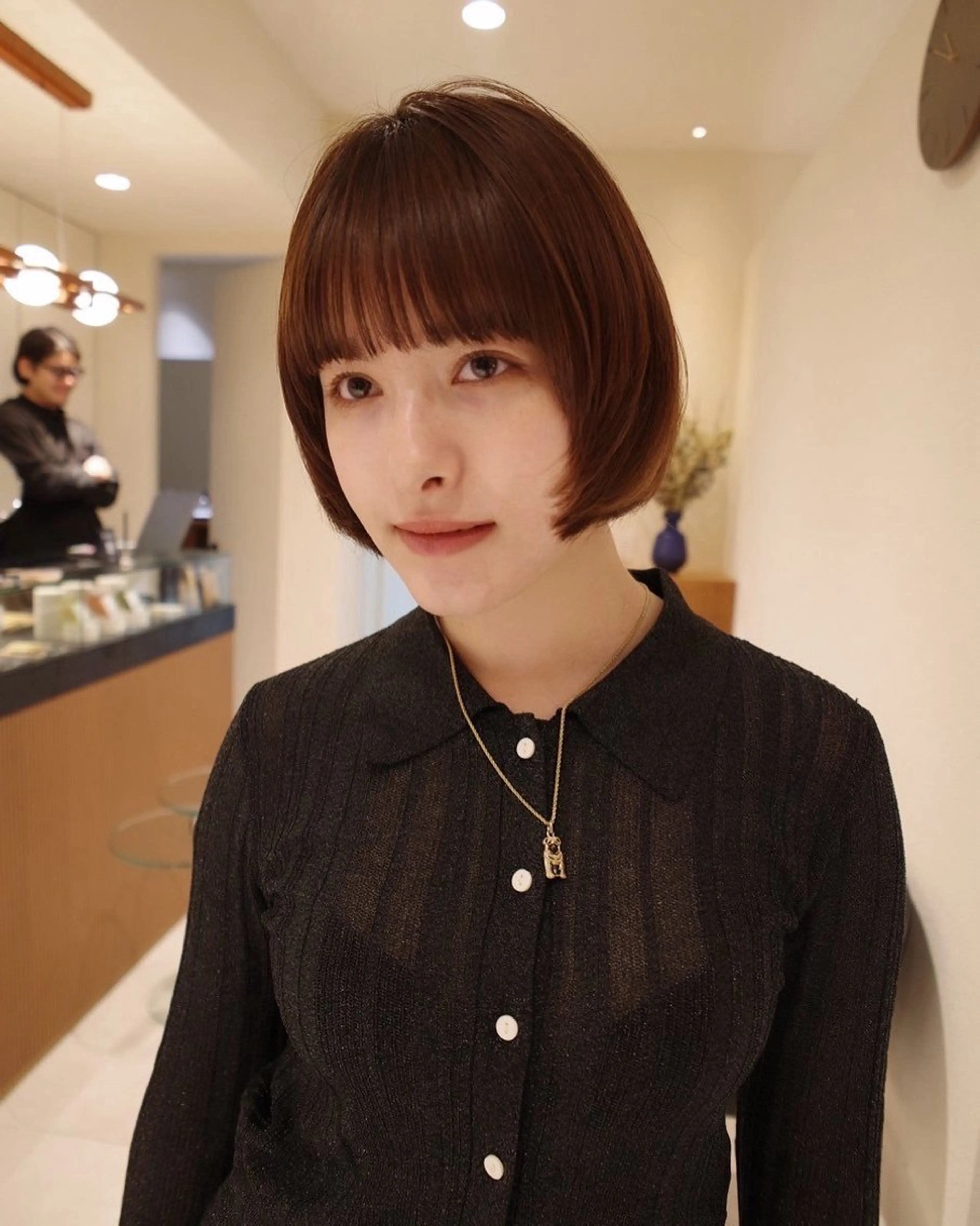 ショート カラー ヘアカラー yiye shioriのヘアスタイル