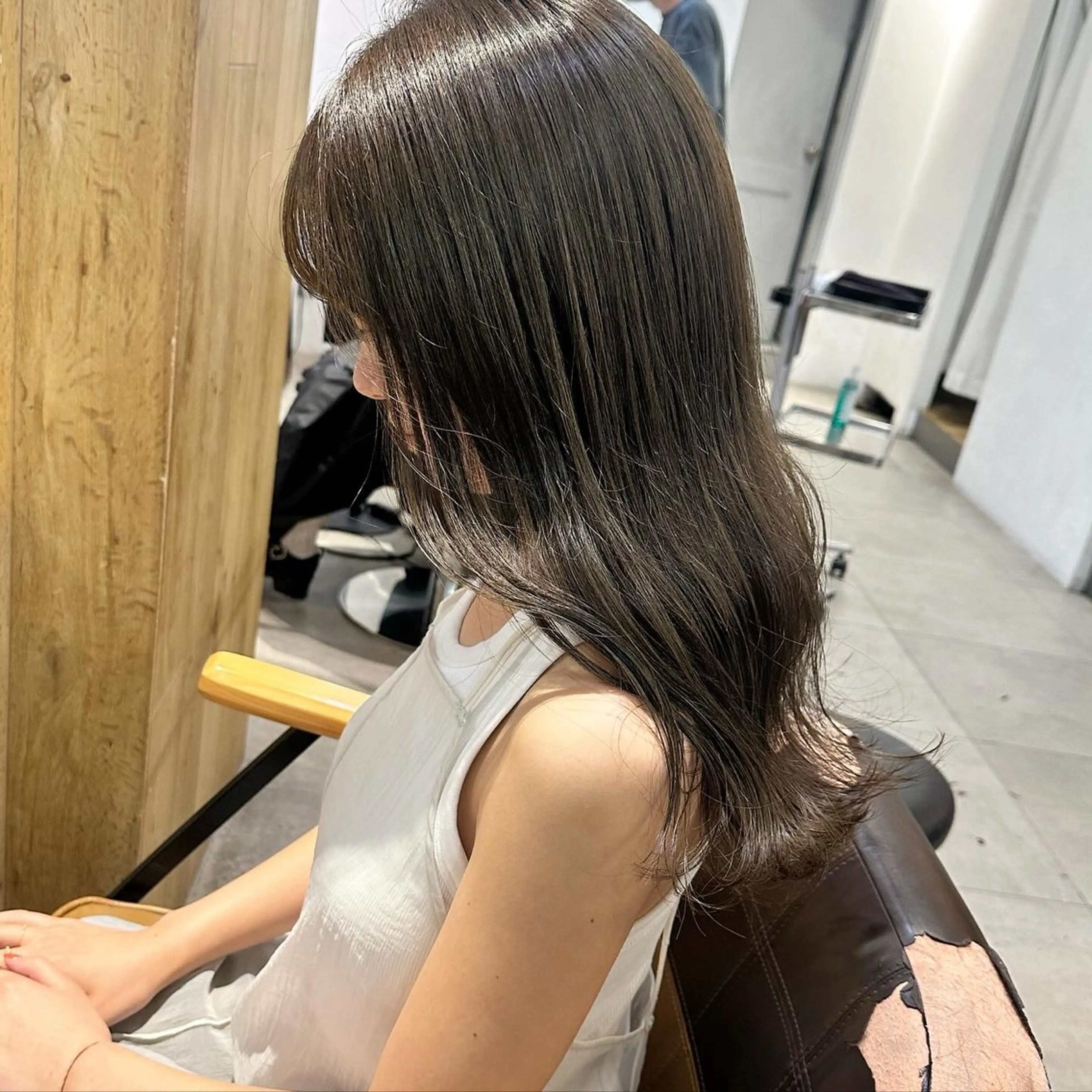 ロング カラー 縮毛矯正✨透明感 ☘️mariamuのヘアスタイル