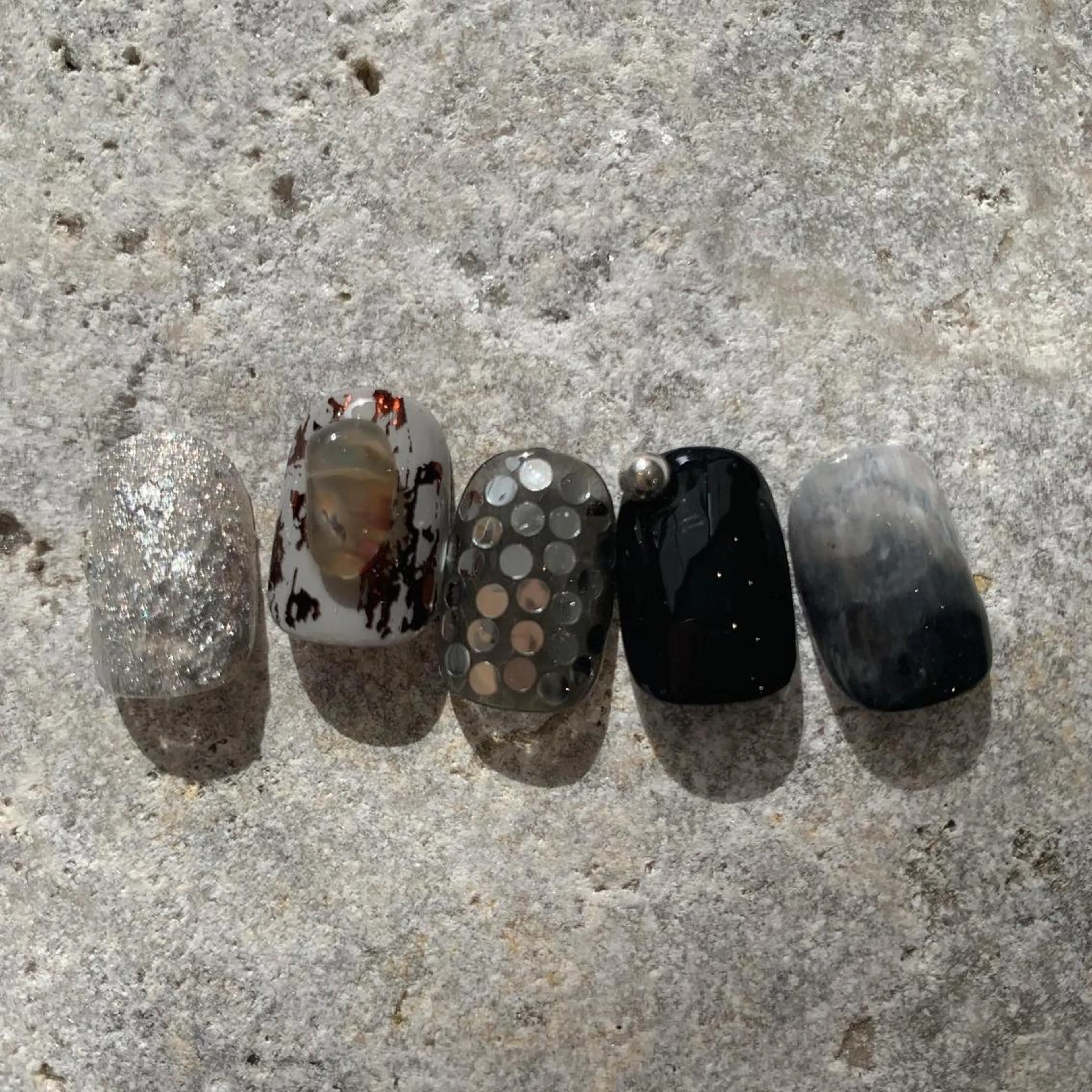 ネイル LETTER_& SAKIのネイルデザイン