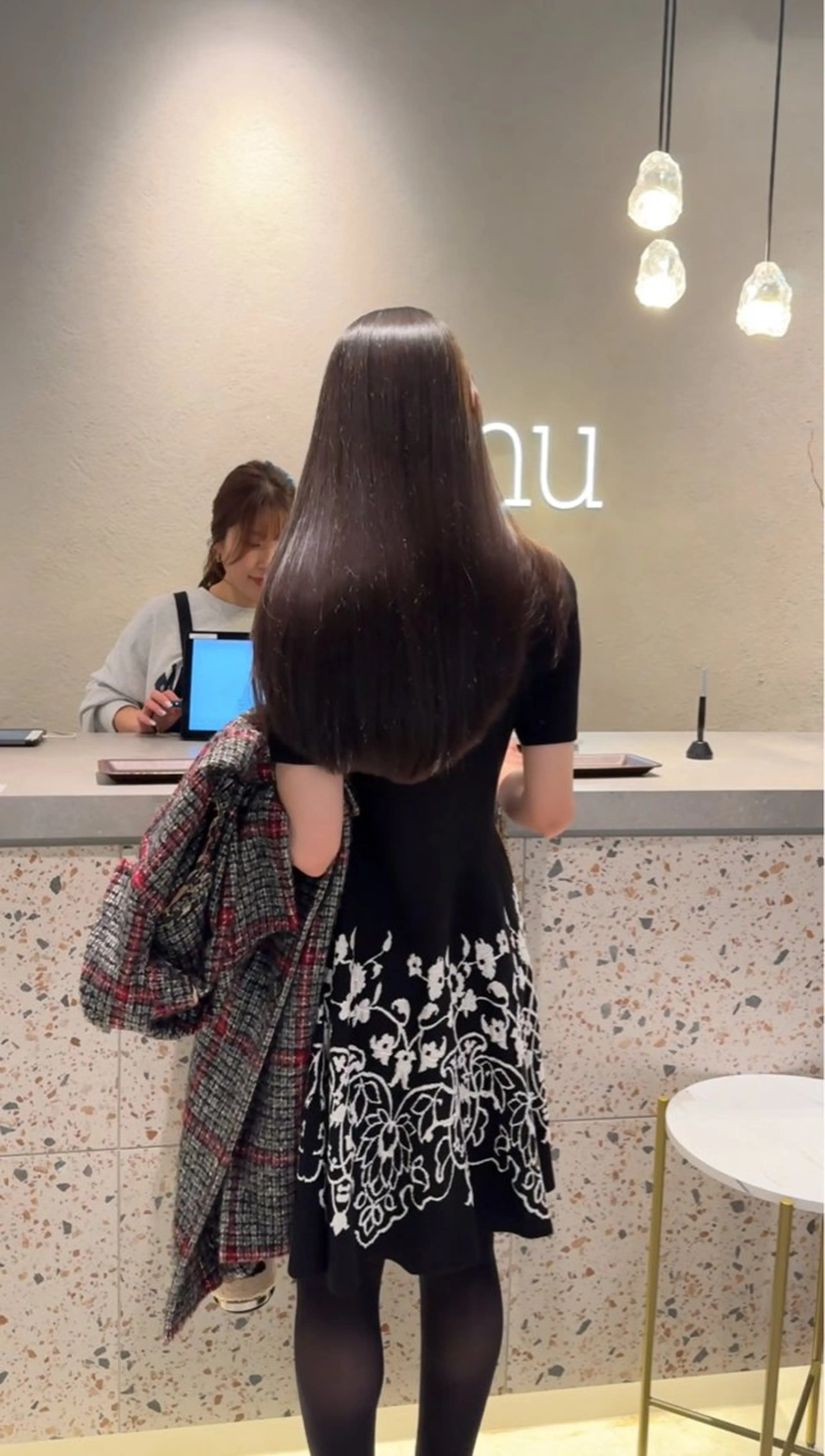 ロング 中村 美穂のヘアスタイル
