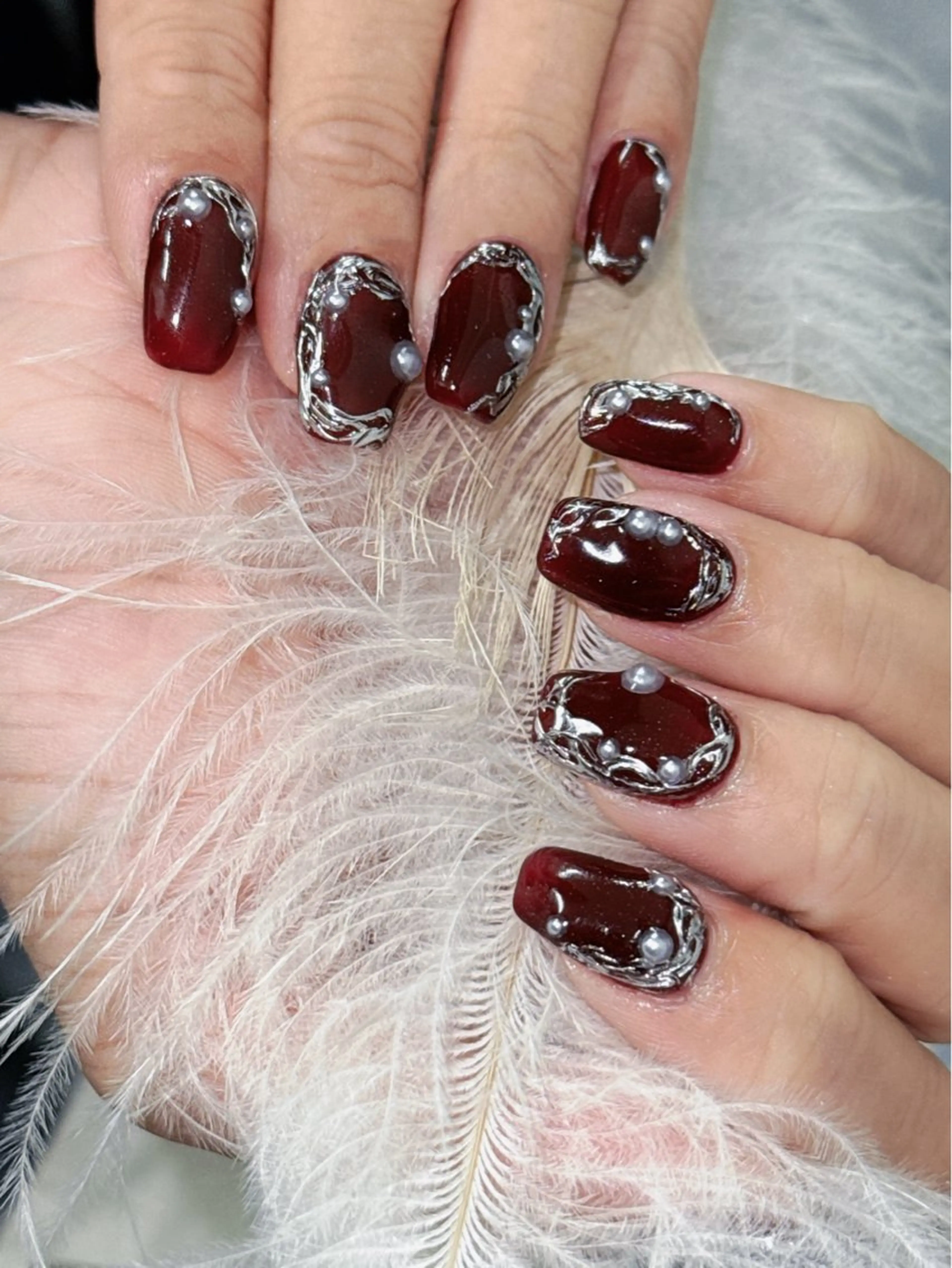 ネイル ハンドネイル グロー ネイルのネイルデザイン