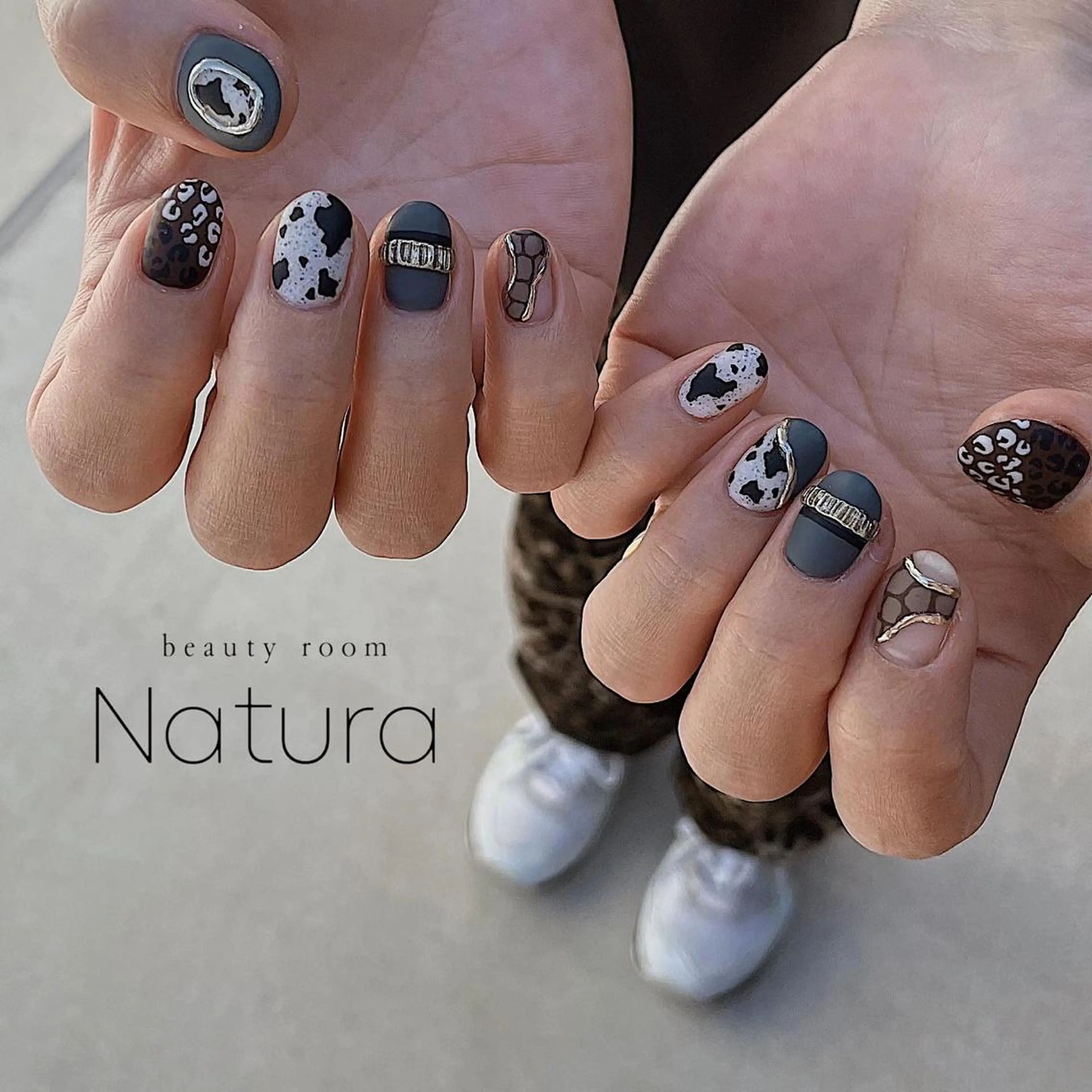 ネイル マツエク・マツパ アイブロウ ハンドネイル beautyroom Naturaのネイルデザイン