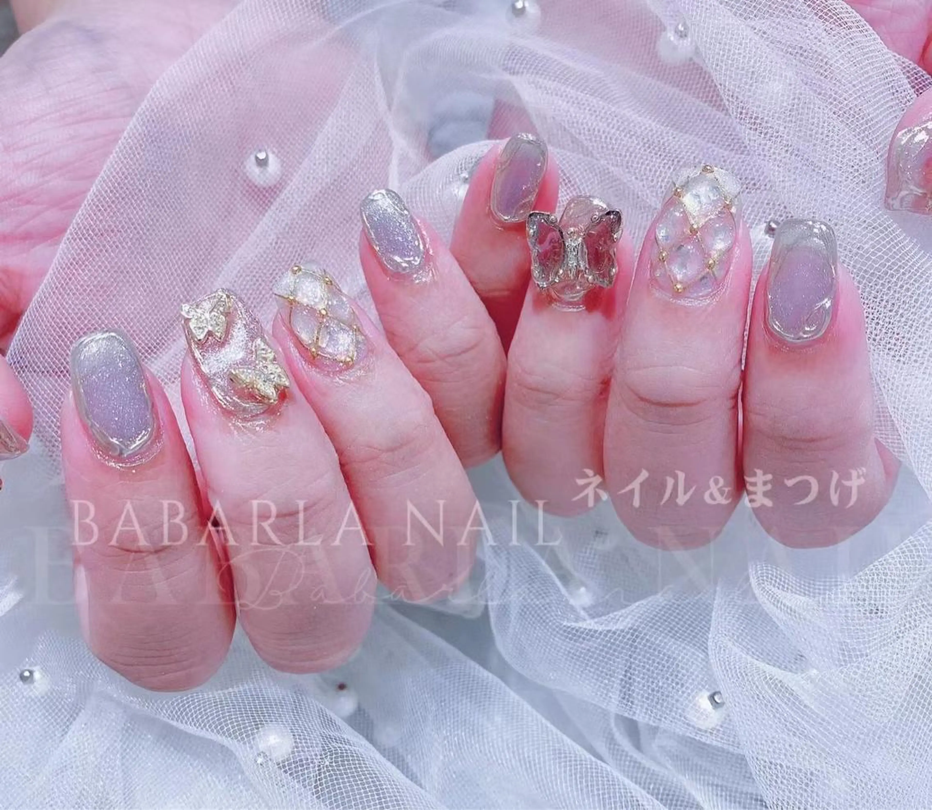 ネイル アートネイル クリアネイル ジェルネイル ゴールド キラキラネイル Babarla nailのネイルデザイン