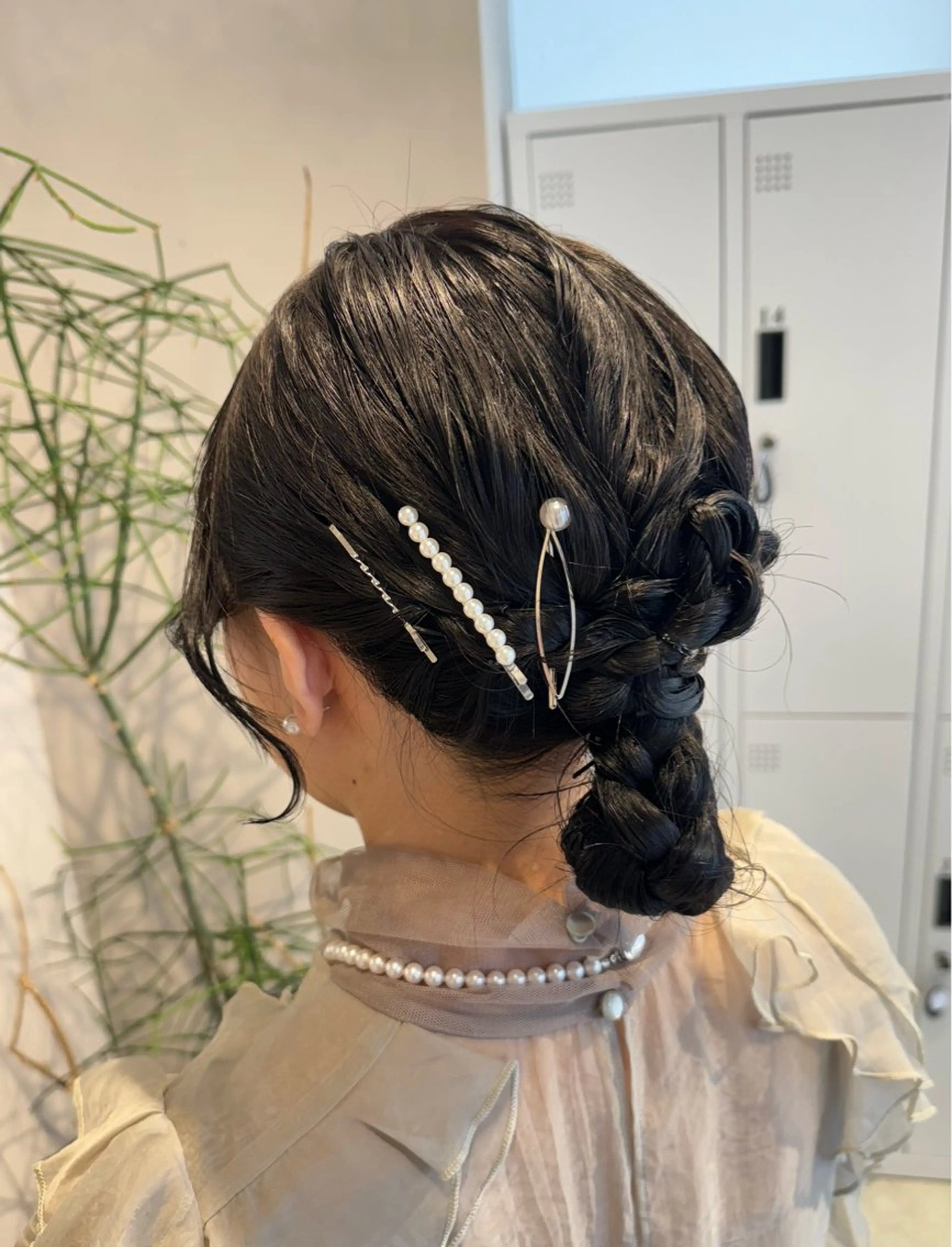 セミロング ヘアアレンジ 透明感カラー✨艶髪 制作🌱山根あゆみのヘアスタイル