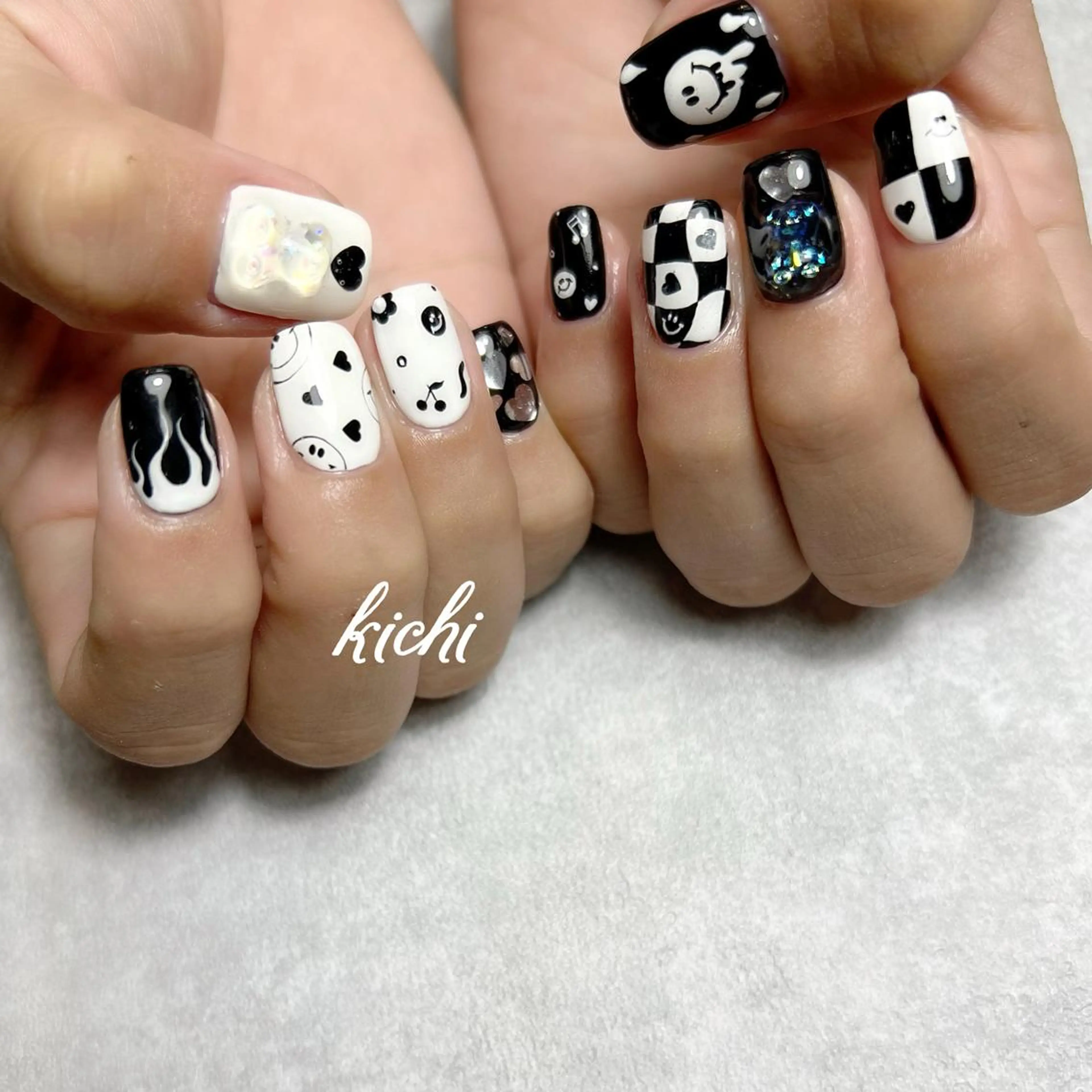 ネイル kichi・: *のネイルデザイン