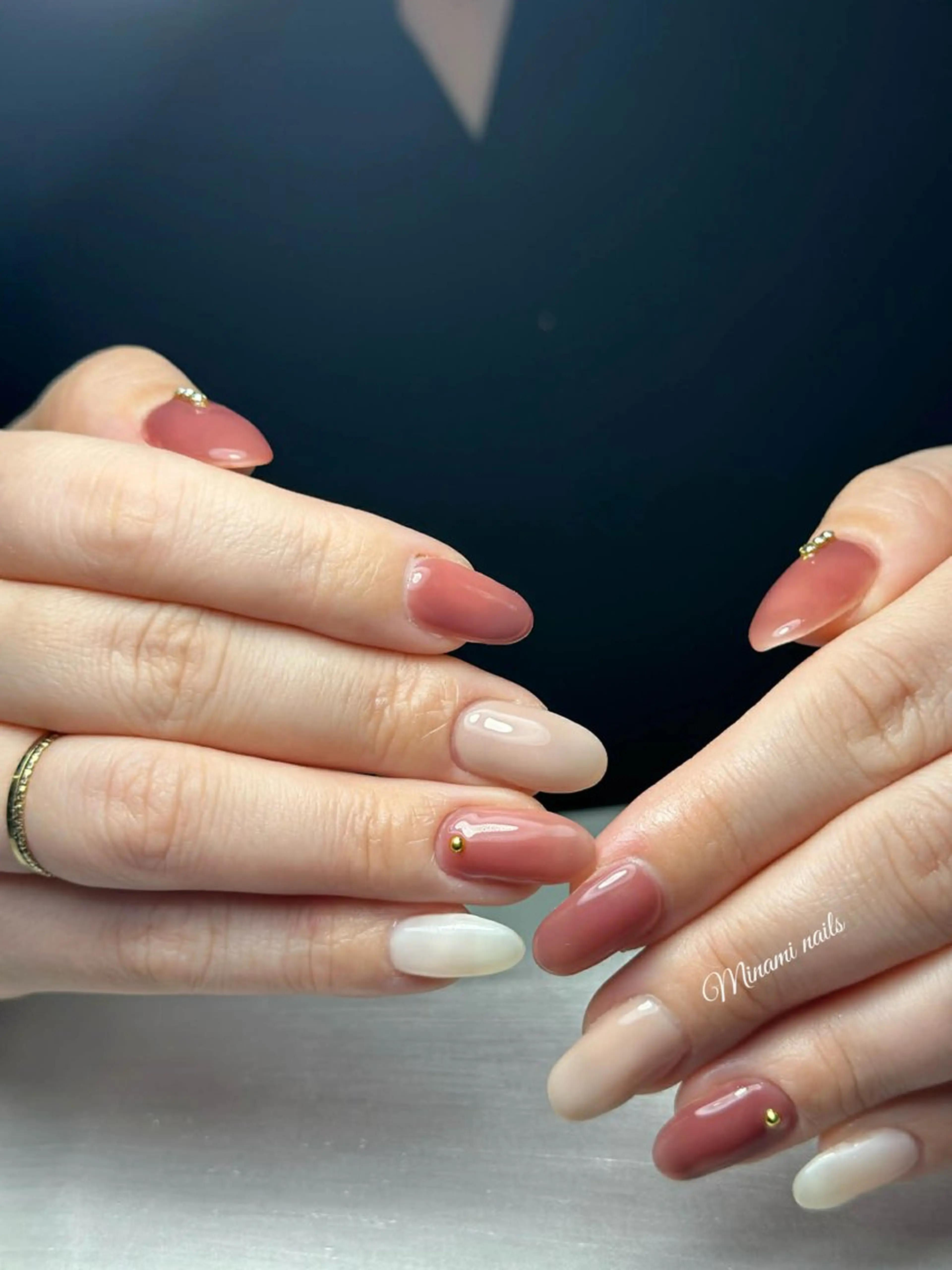 ネイル アートネイル オーロラネイル ガーリー キラキラネイル 韓国ネイル ハンドネイル Minami Nailsのネイルデザイン