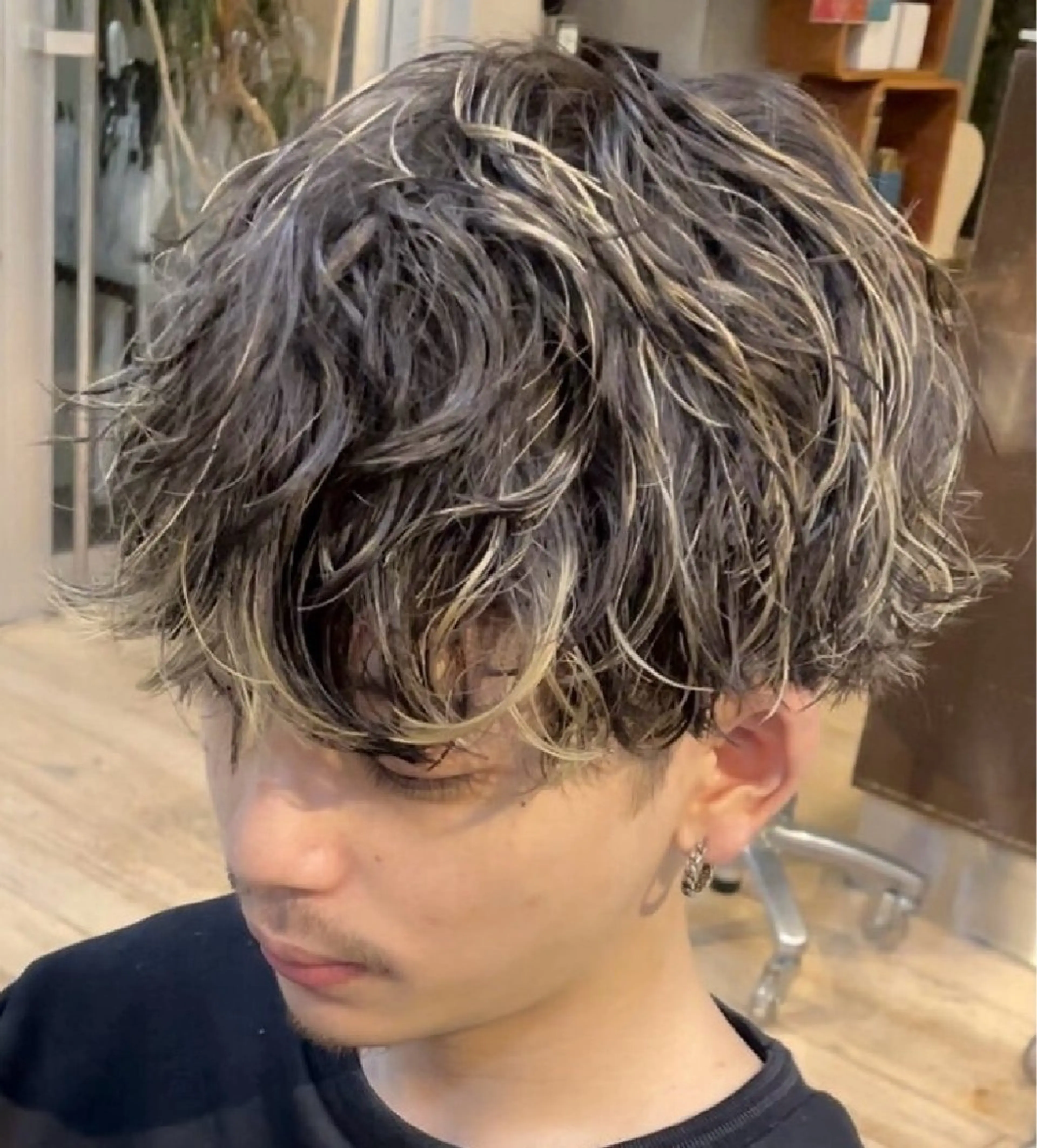 カラー パーマ メンズ センターパート マッシュ メンズパーマ プードルパーマ メンズツイストパーマ カット ヘアカラー パーマ 仙台波巻きパーマ/ fifth/遠藤楓雅のヘアスタイル