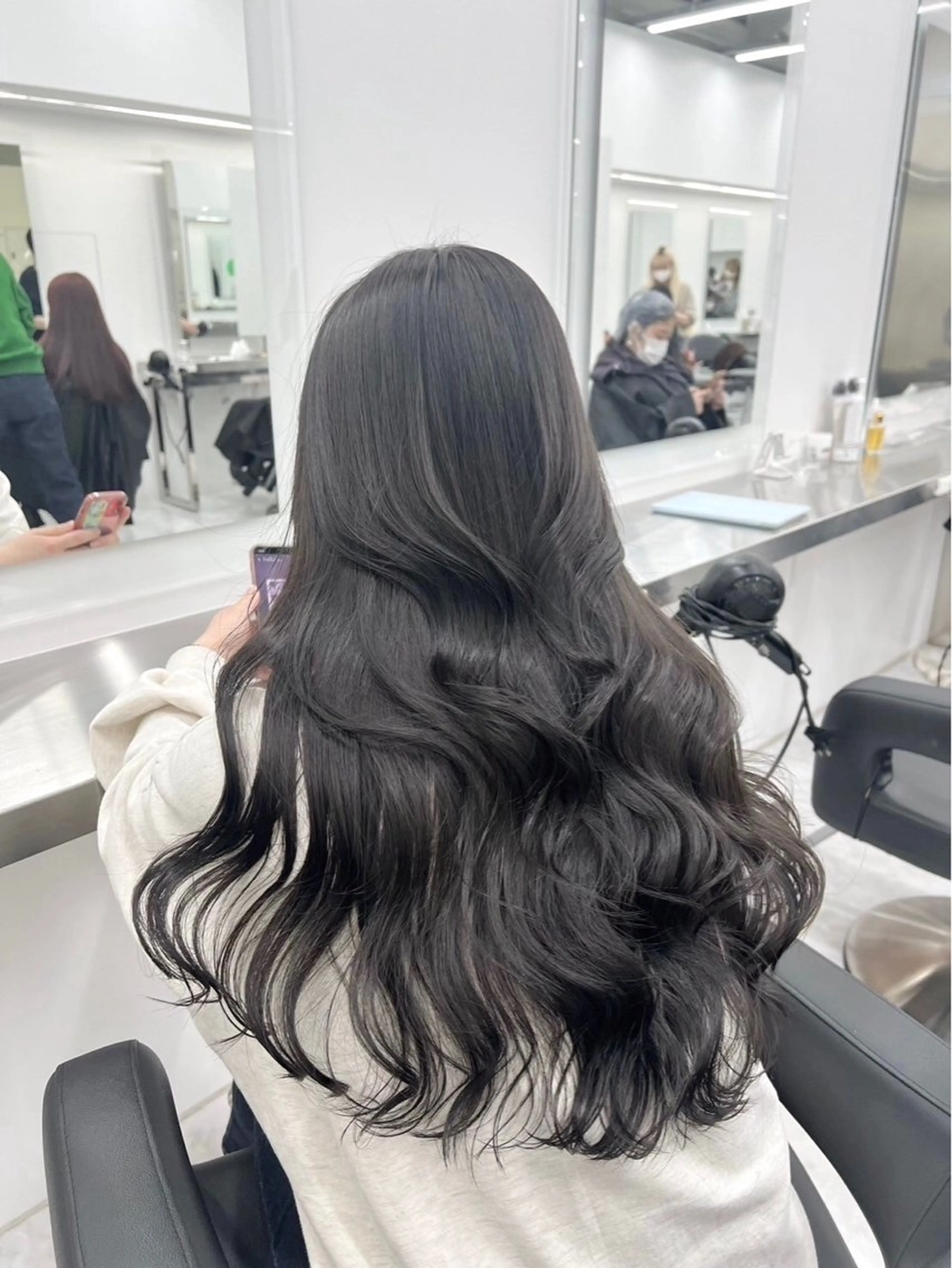 ロング ヘアカラー トリートメント 透明感ヘア/ベージュ 🩶shiho🩶のヘアスタイル