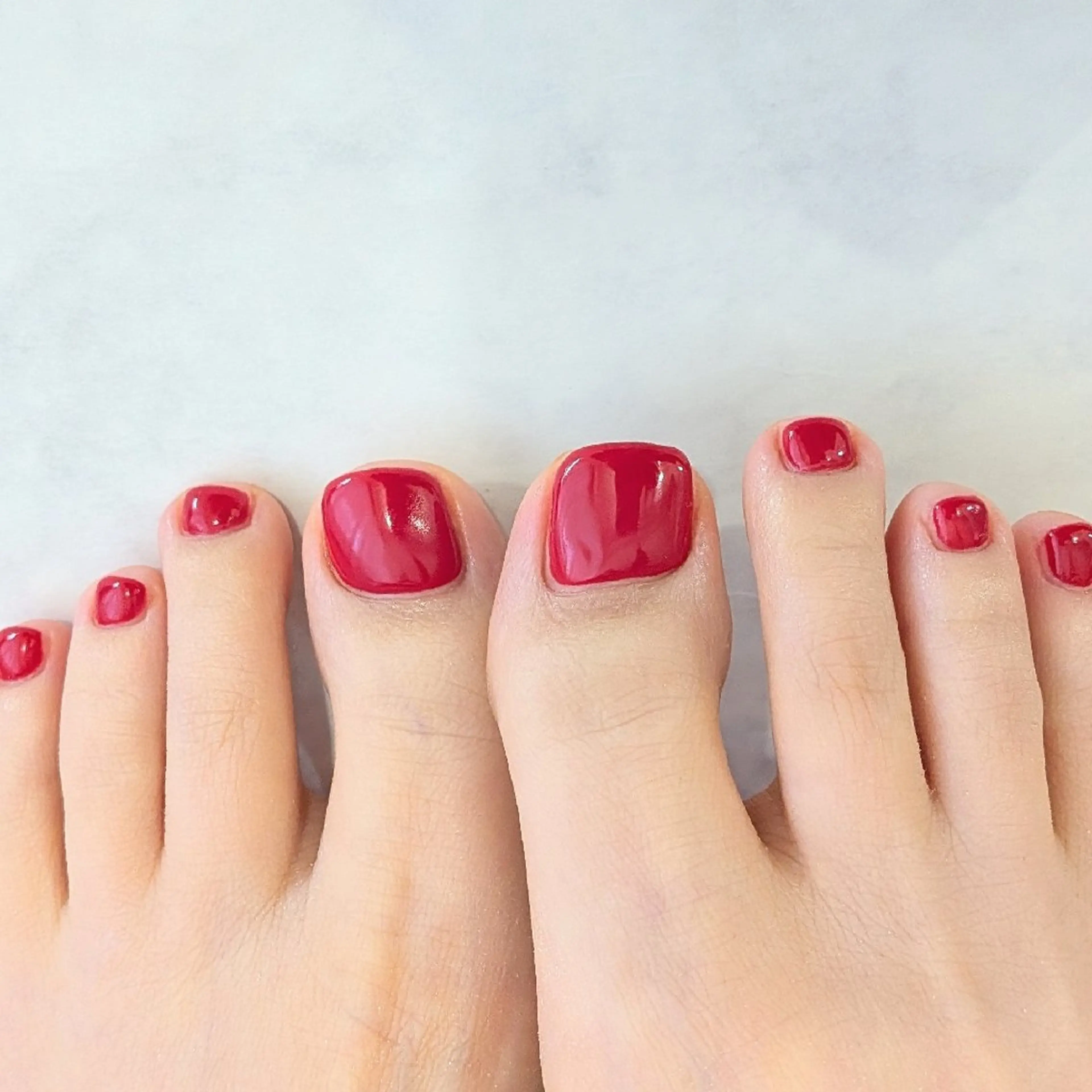 ネイル フットネイル ワンカラーネイル Gerbera Nailistのネイルデザイン