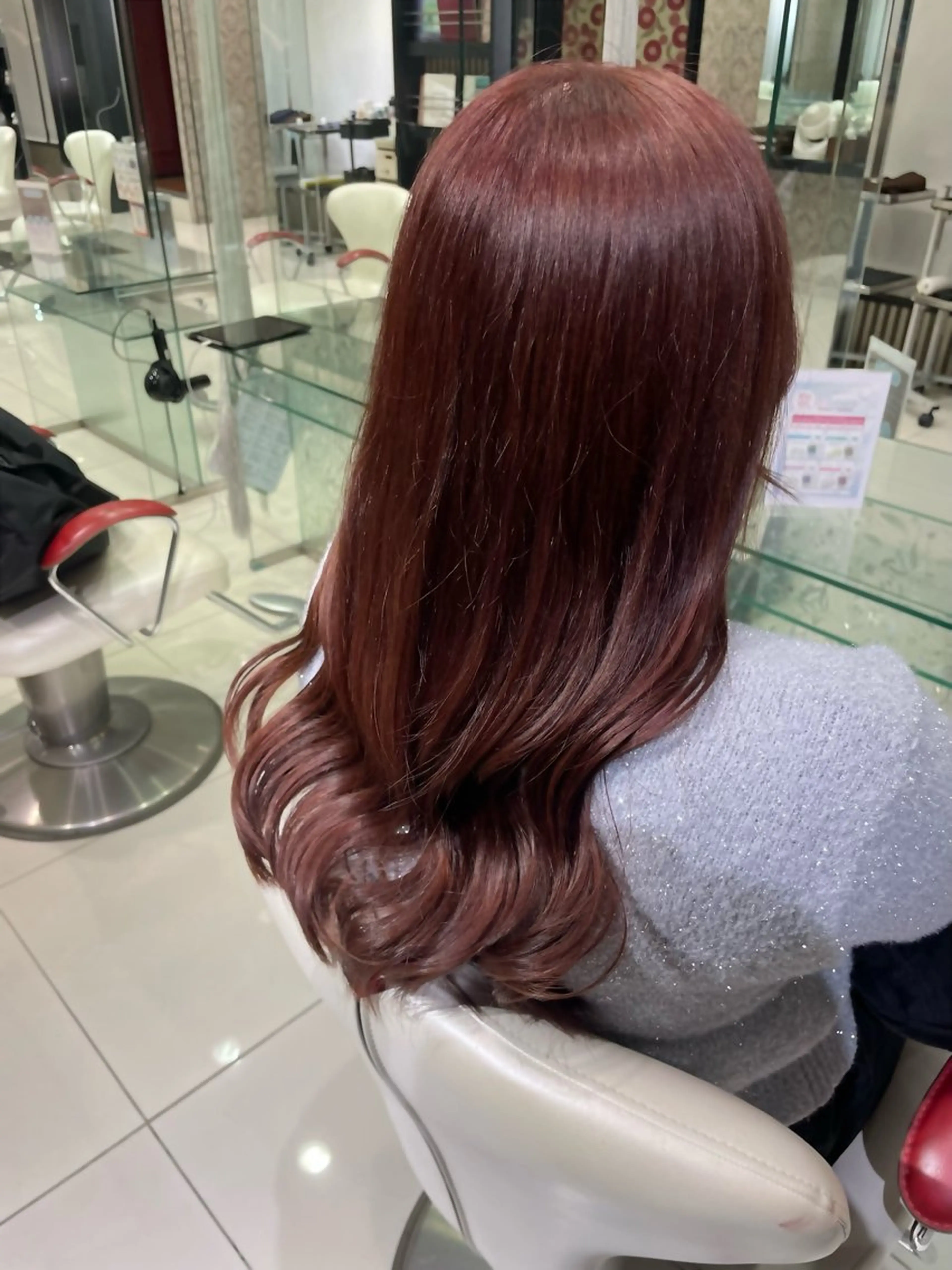 カラー 中山 千優のヘアスタイル