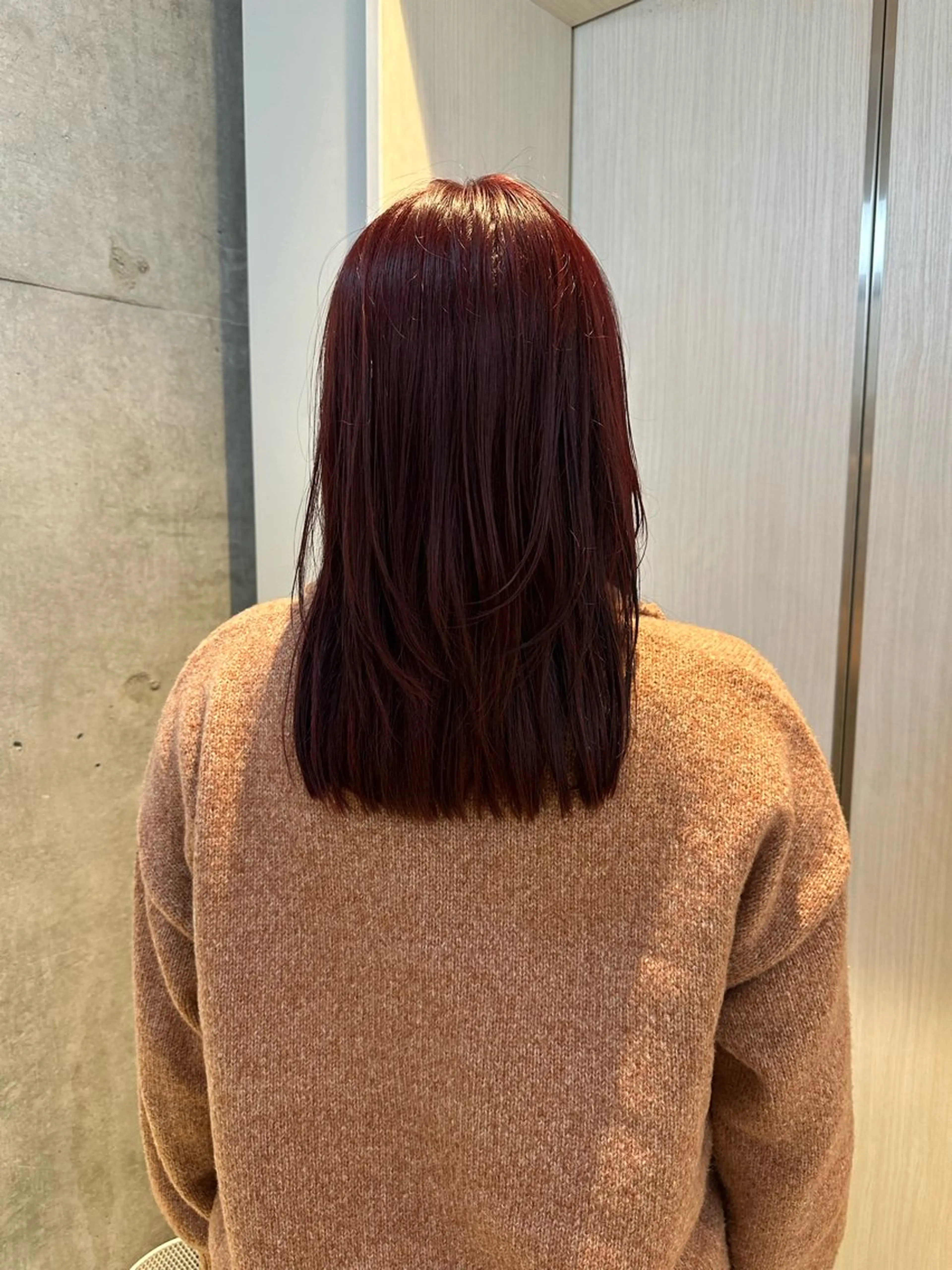 ミディアム レイヤーカット さとう あやかのヘアスタイル