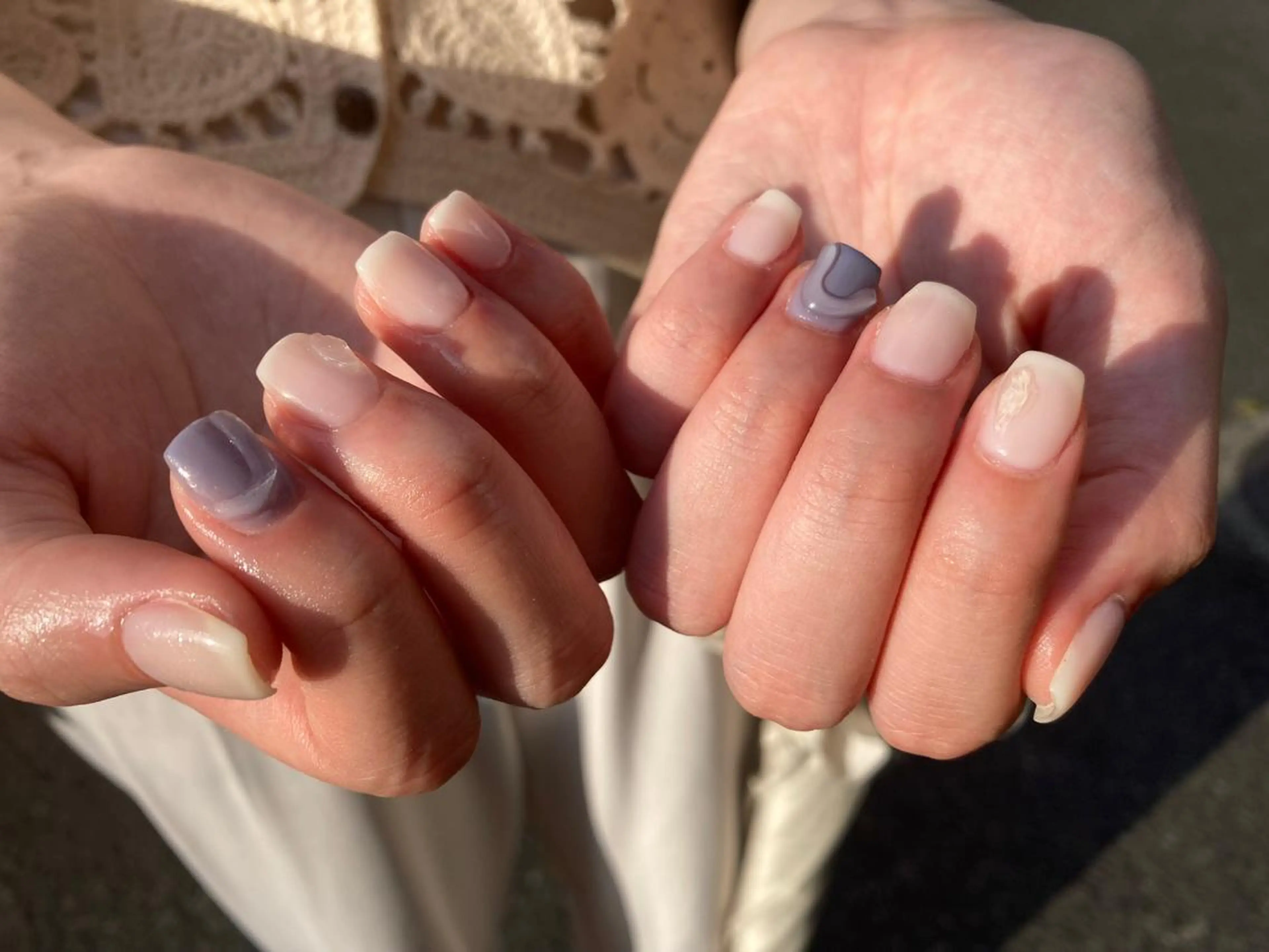 ショート ネイル ハンドネイル フットネイル ✴︎ Delightのネイルデザイン