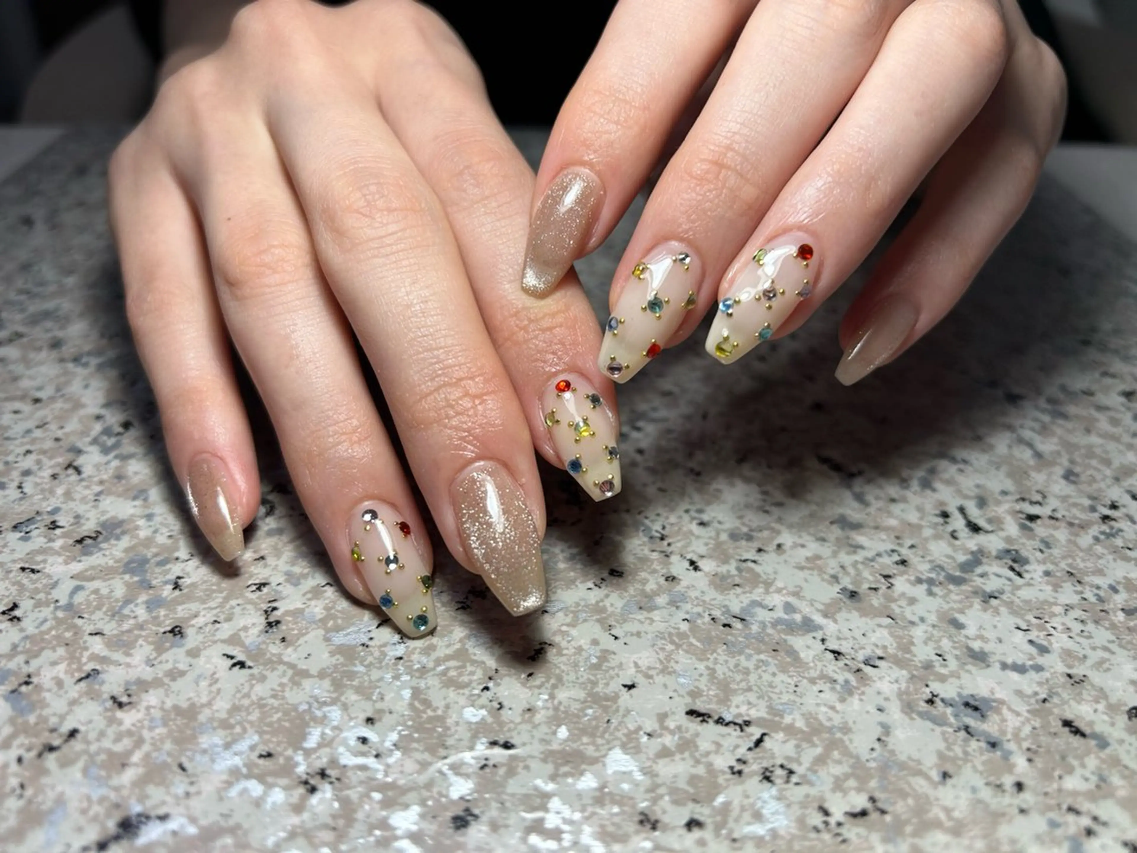 ネイル ハンドネイル nailroom‪ sb‪‪𓈒𓂂𓏸のネイルデザイン