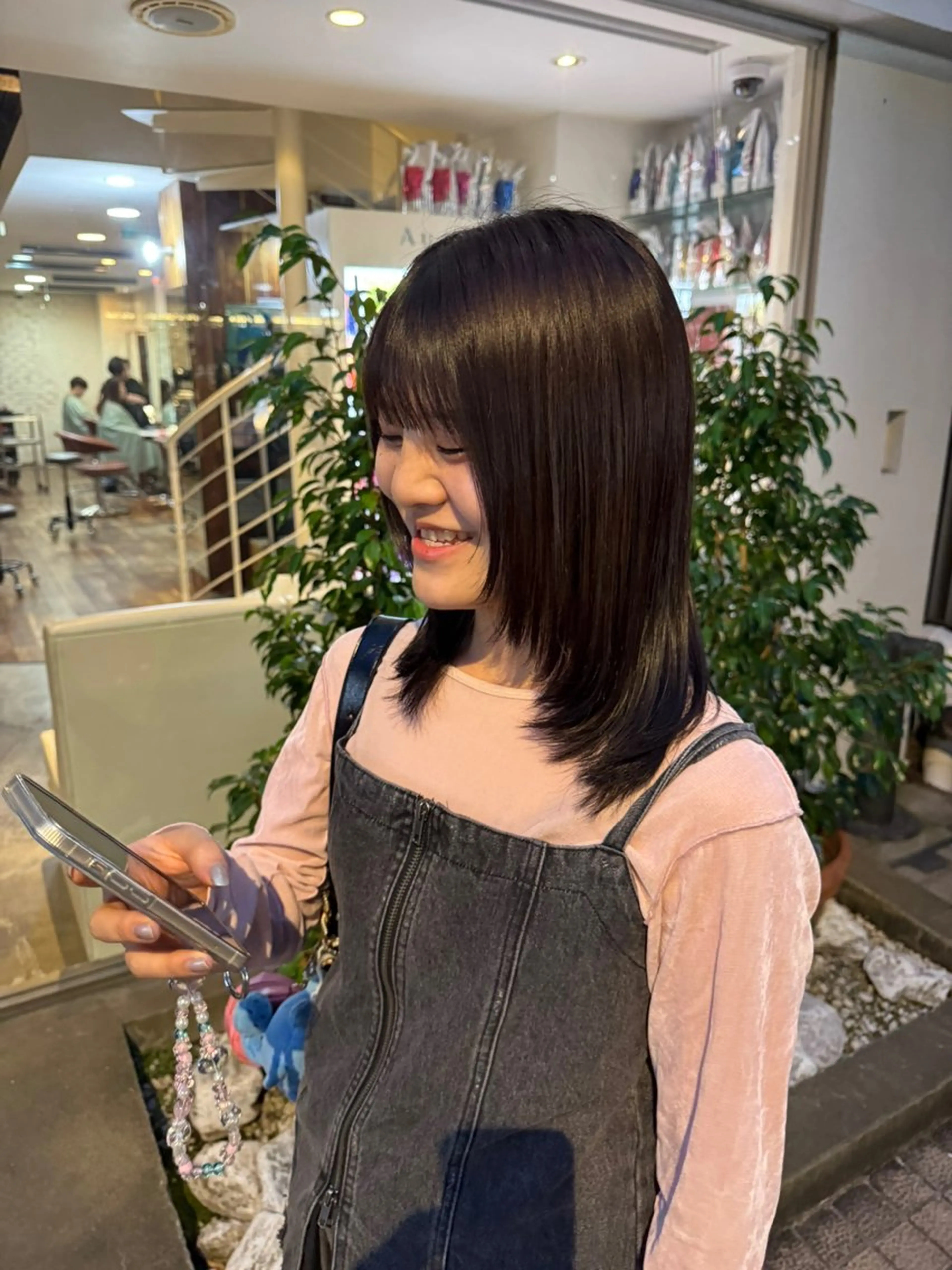 ミディアム カラー カット ヘアカラー 透明感カラー🌱 🍑天野琴音🍑のヘアスタイル