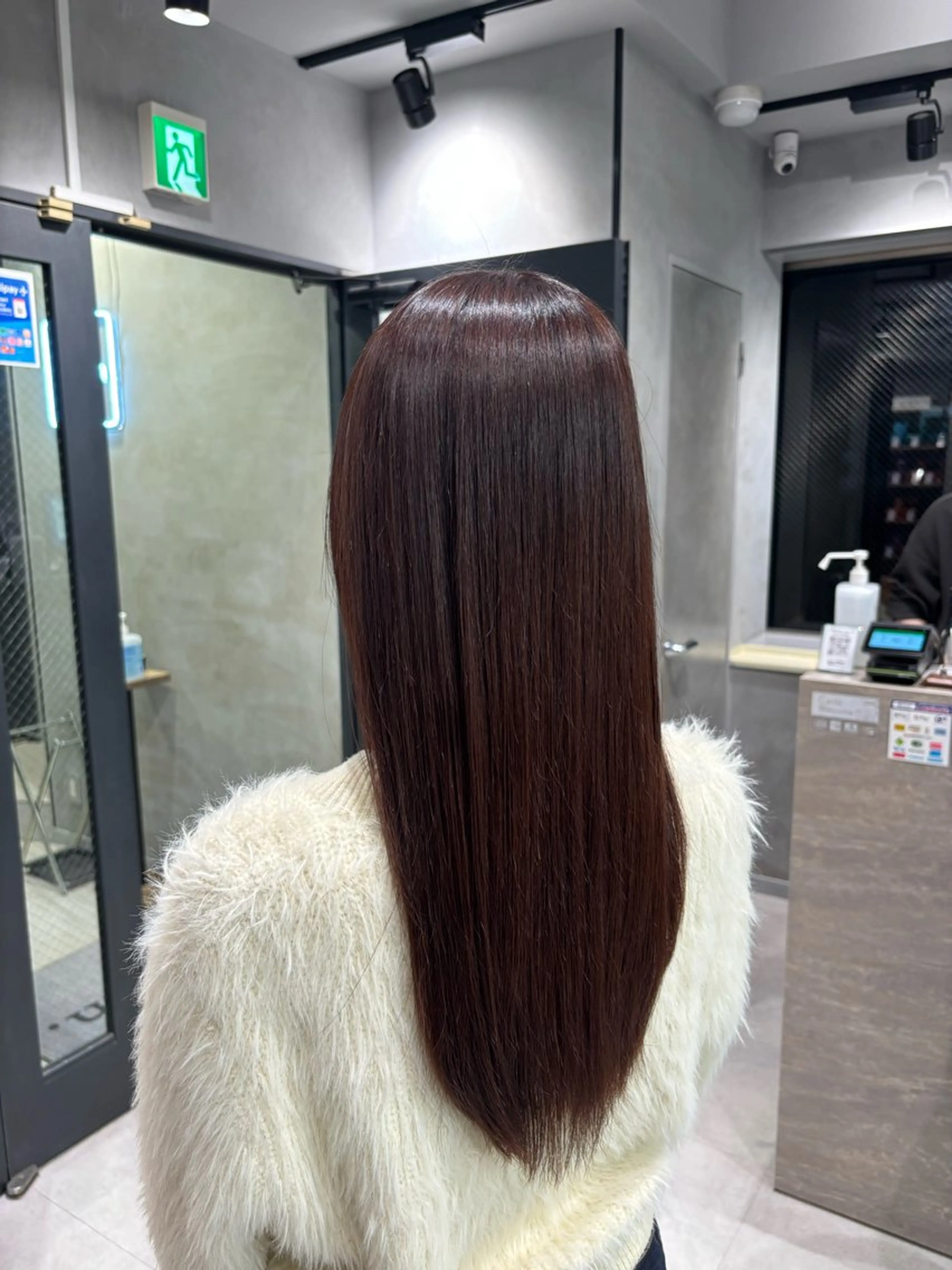 ロング カラー ヘアカラー トリートメント うる艶カラー✨️ 耳ツボ💠mamiのヘアスタイル